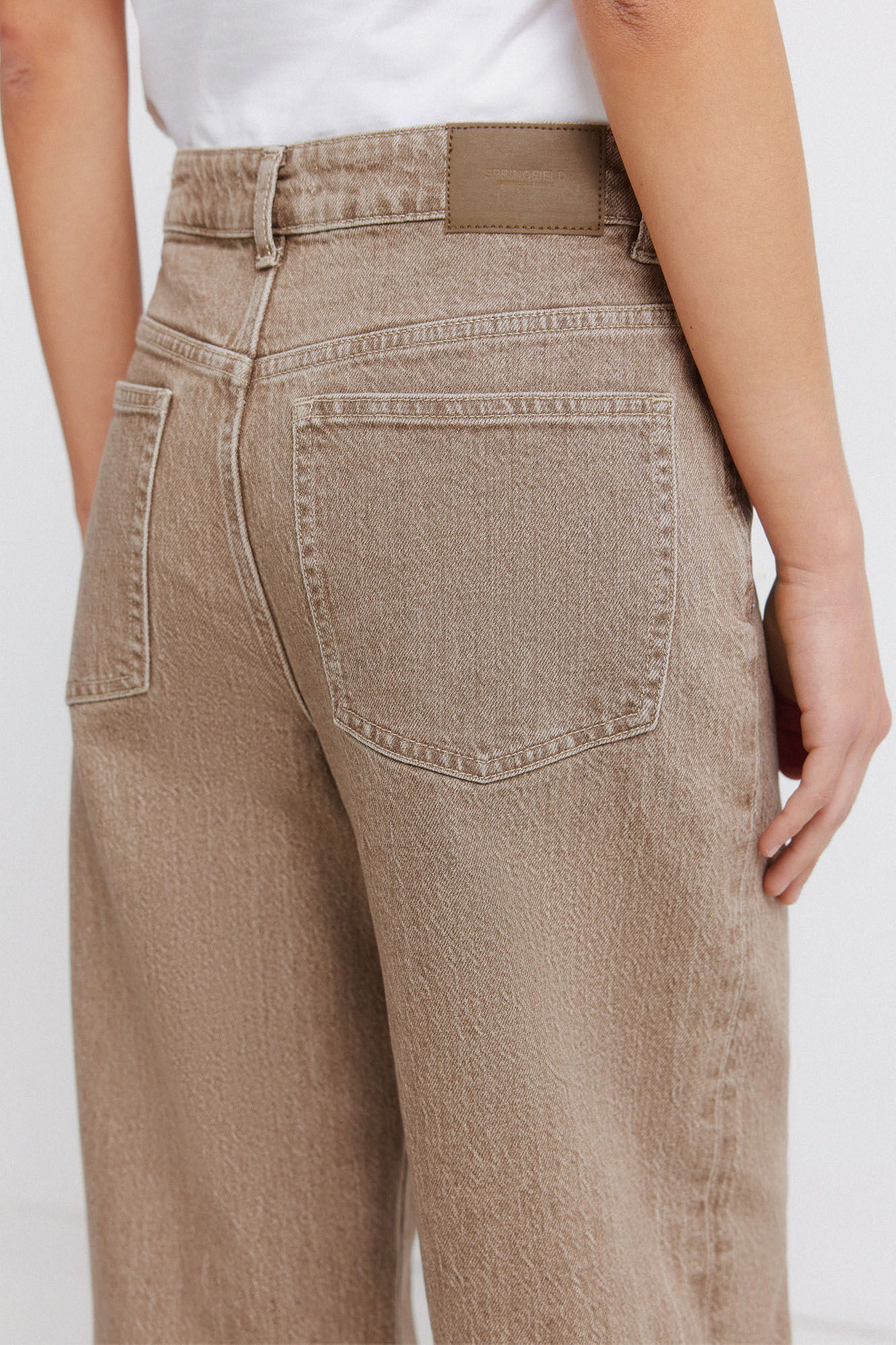 Springfield Jeans wide leg de tiro alto beige