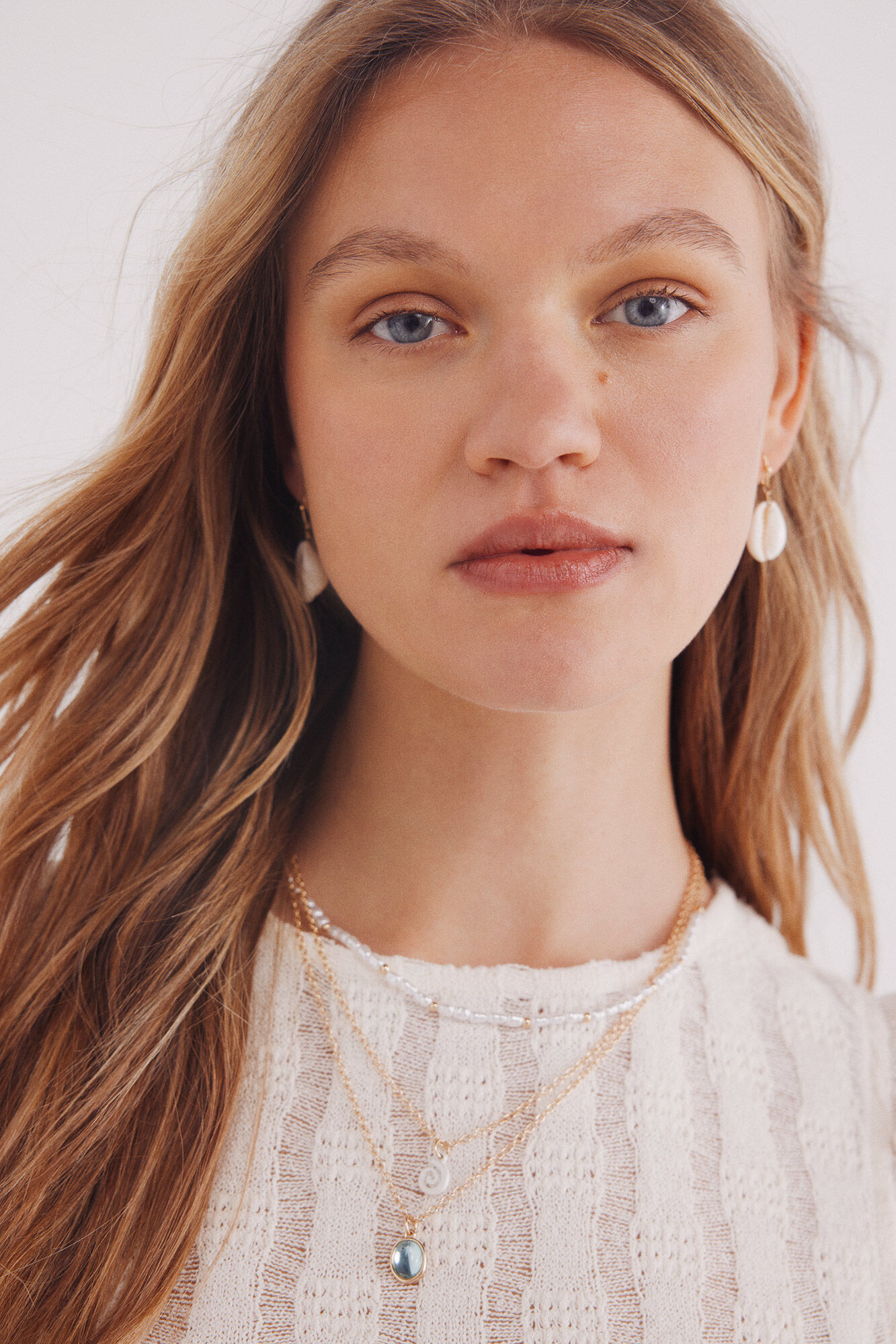 Springfield Top hombros volantes estructura caf&eacute;