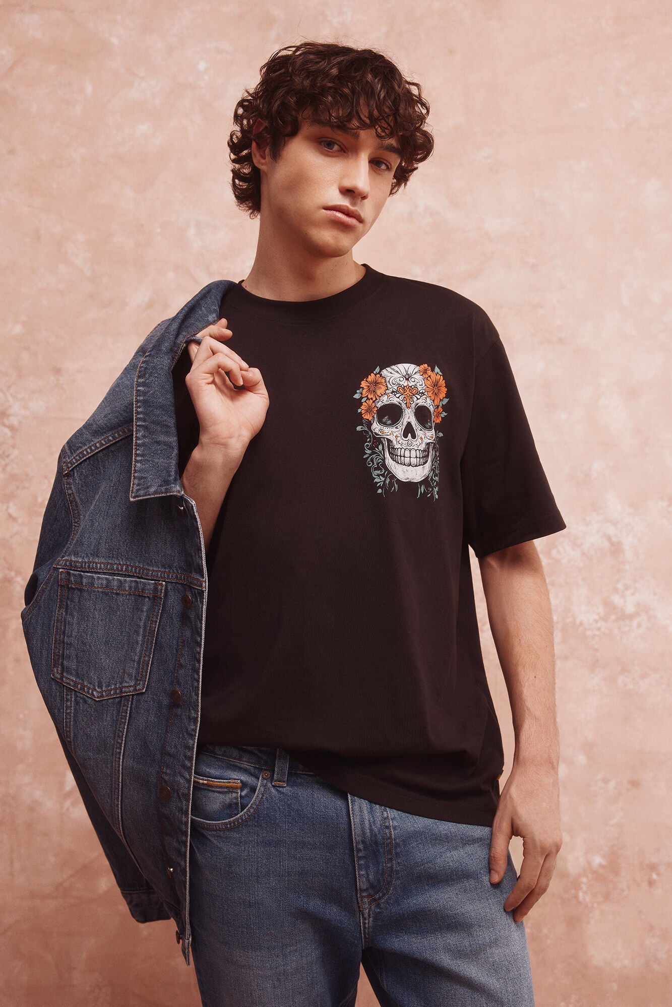 Springfield Playera calavera negro