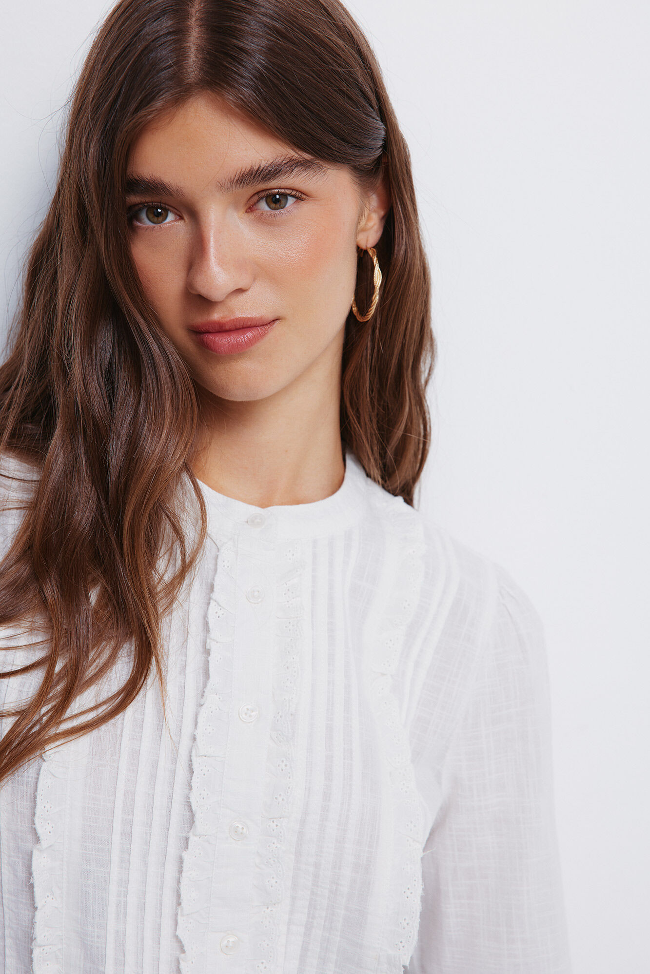 Springfield Blusa rom&aacute;ntica de Schiffly caf&eacute;