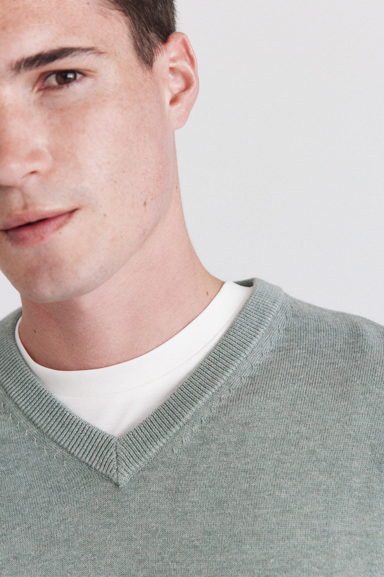 Springfield Jersey b&aacute;sico cuello pico verde