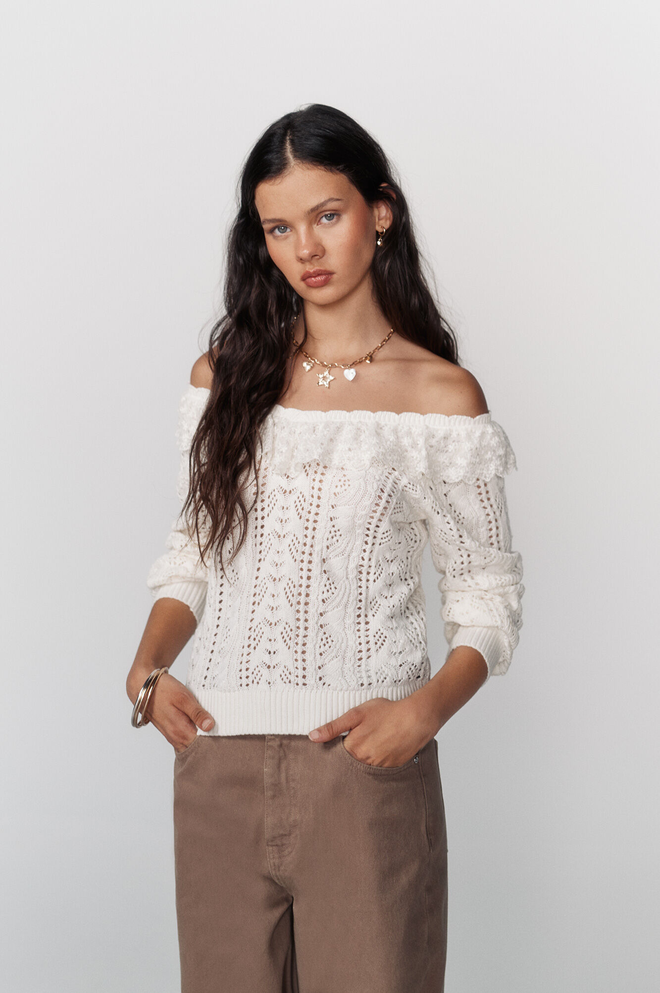 High Spirits Su&eacute;ter Frillie