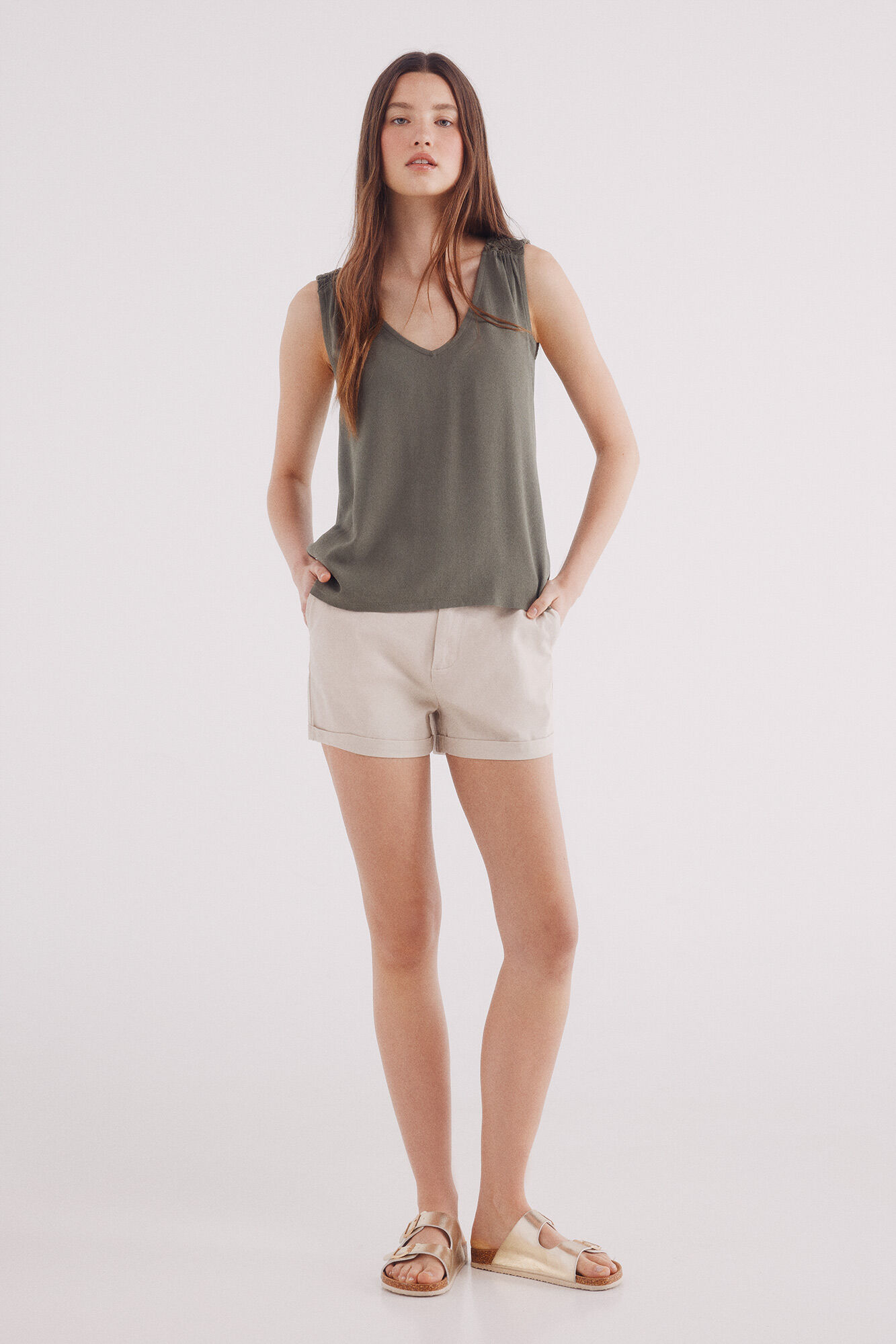 Springfield Playera escote v hombros crochet verde