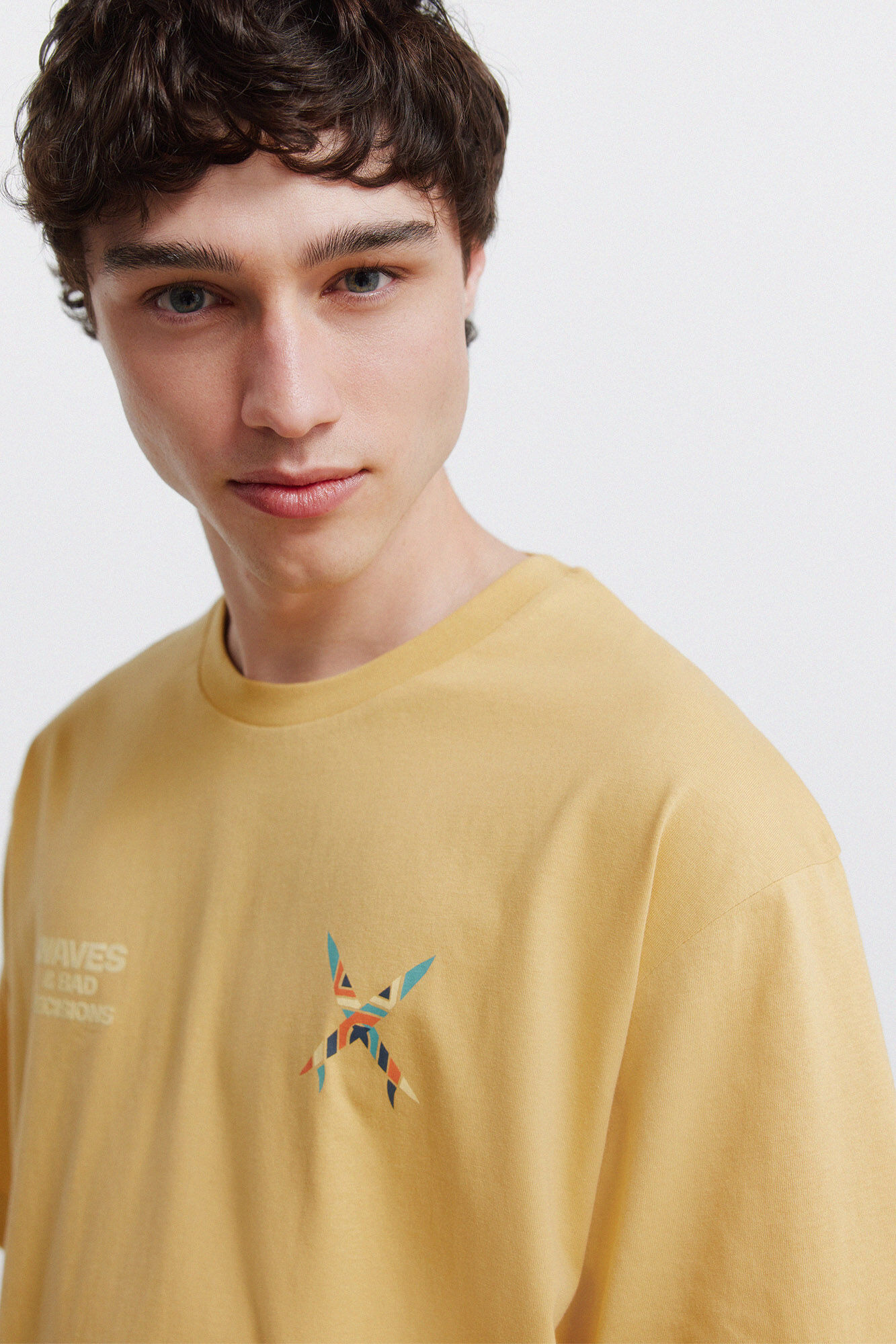 Springfield Playera waves amarillo