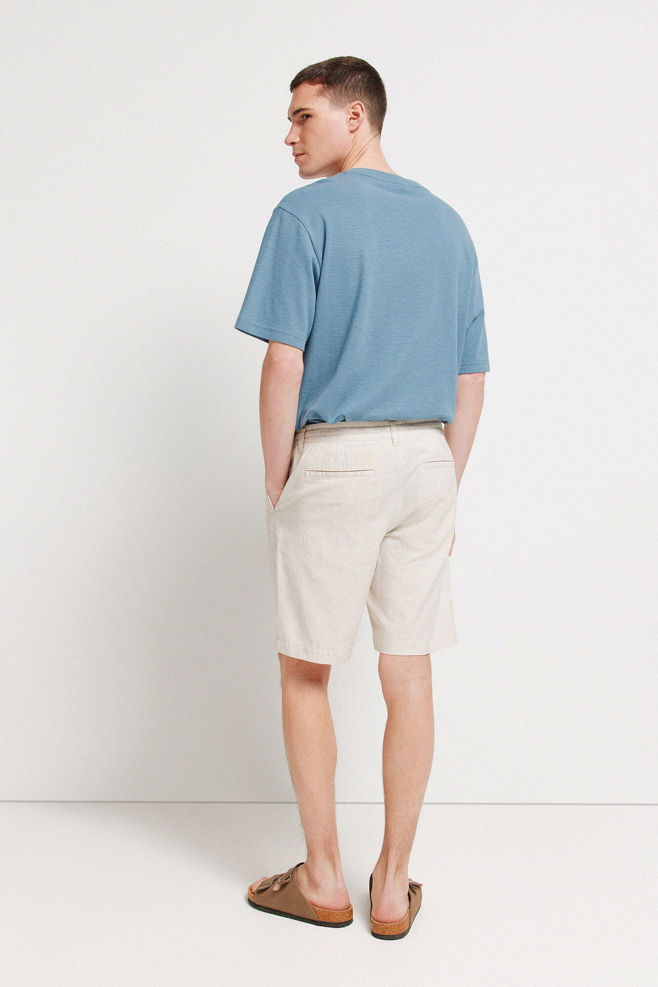 Springfield Bermudas slim fit c&oacute;modas de lino beige