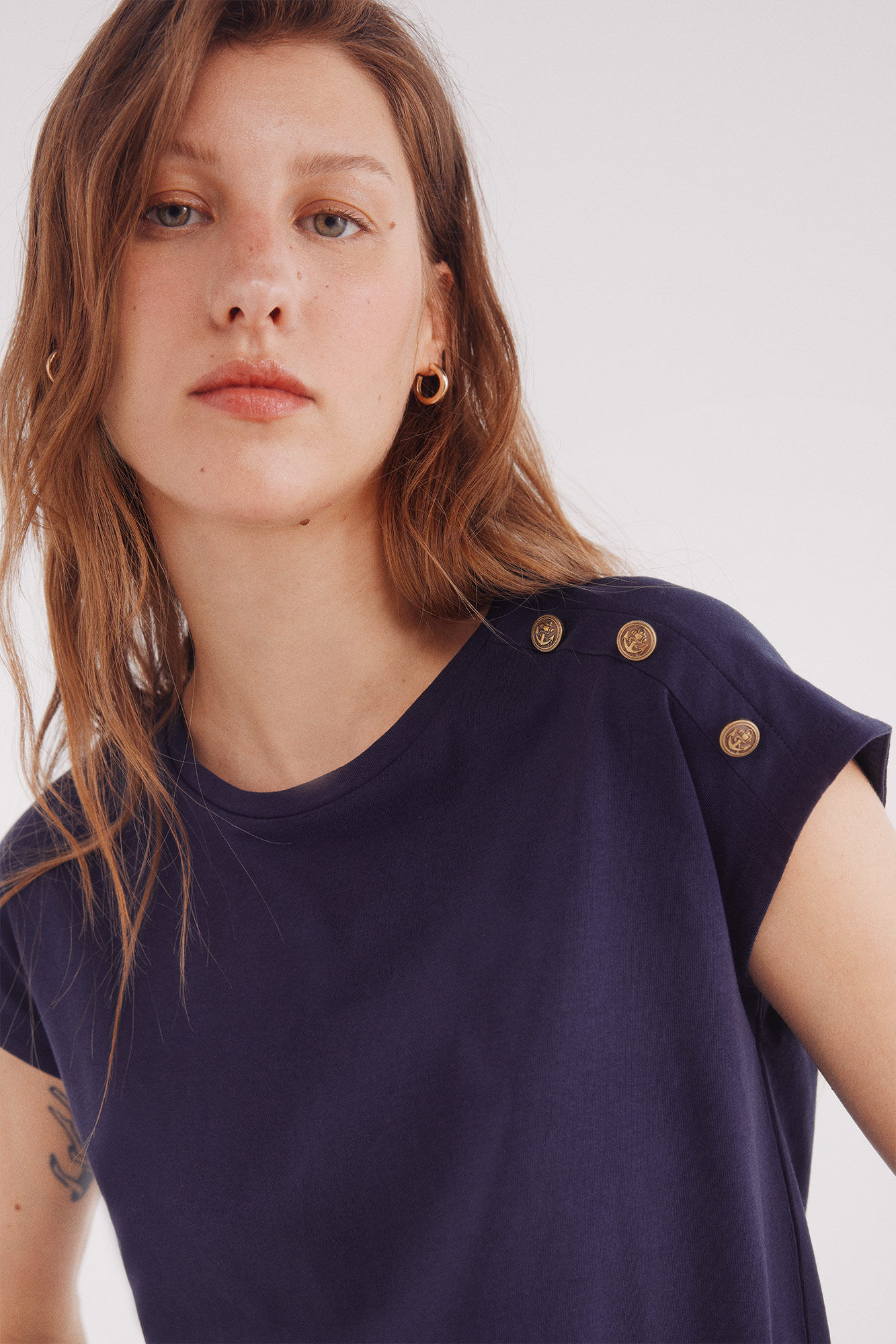 Springfield Playera botones hombros marino