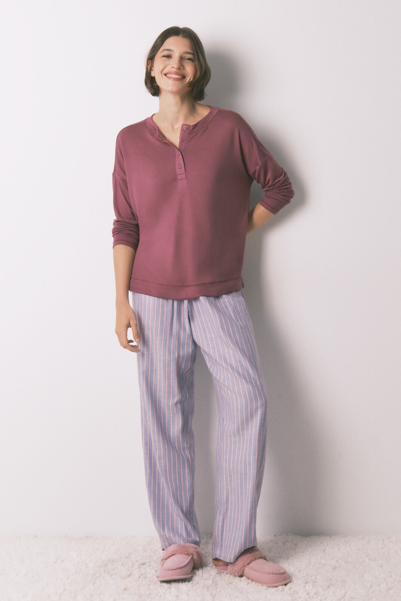 Women'secret playera holgado de manga larga color granate p&uacute;rpura