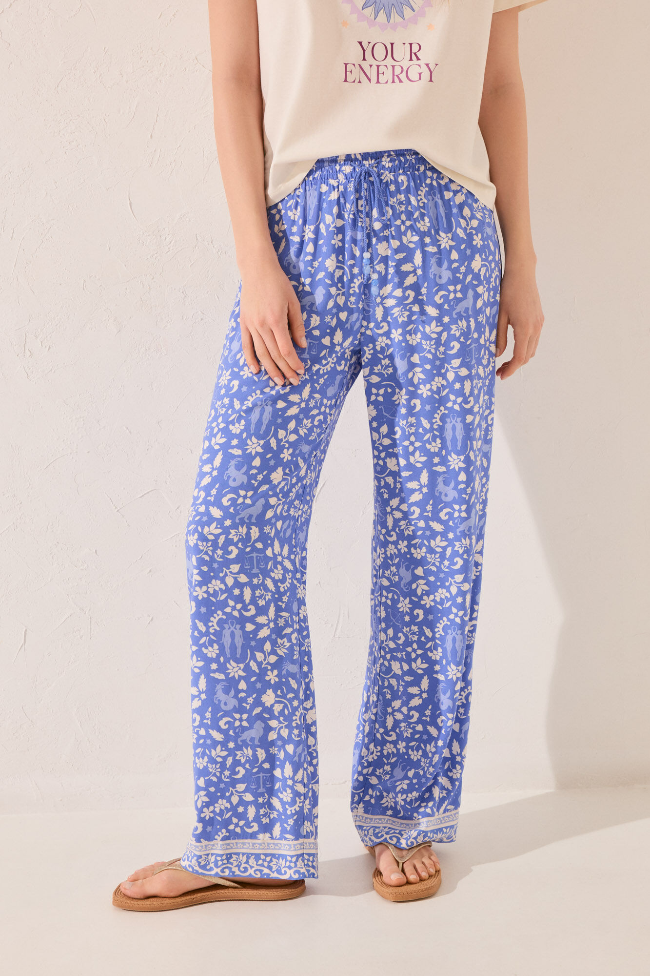 Women'secret Pantal&oacute;n largo de viscosa con estampado azul