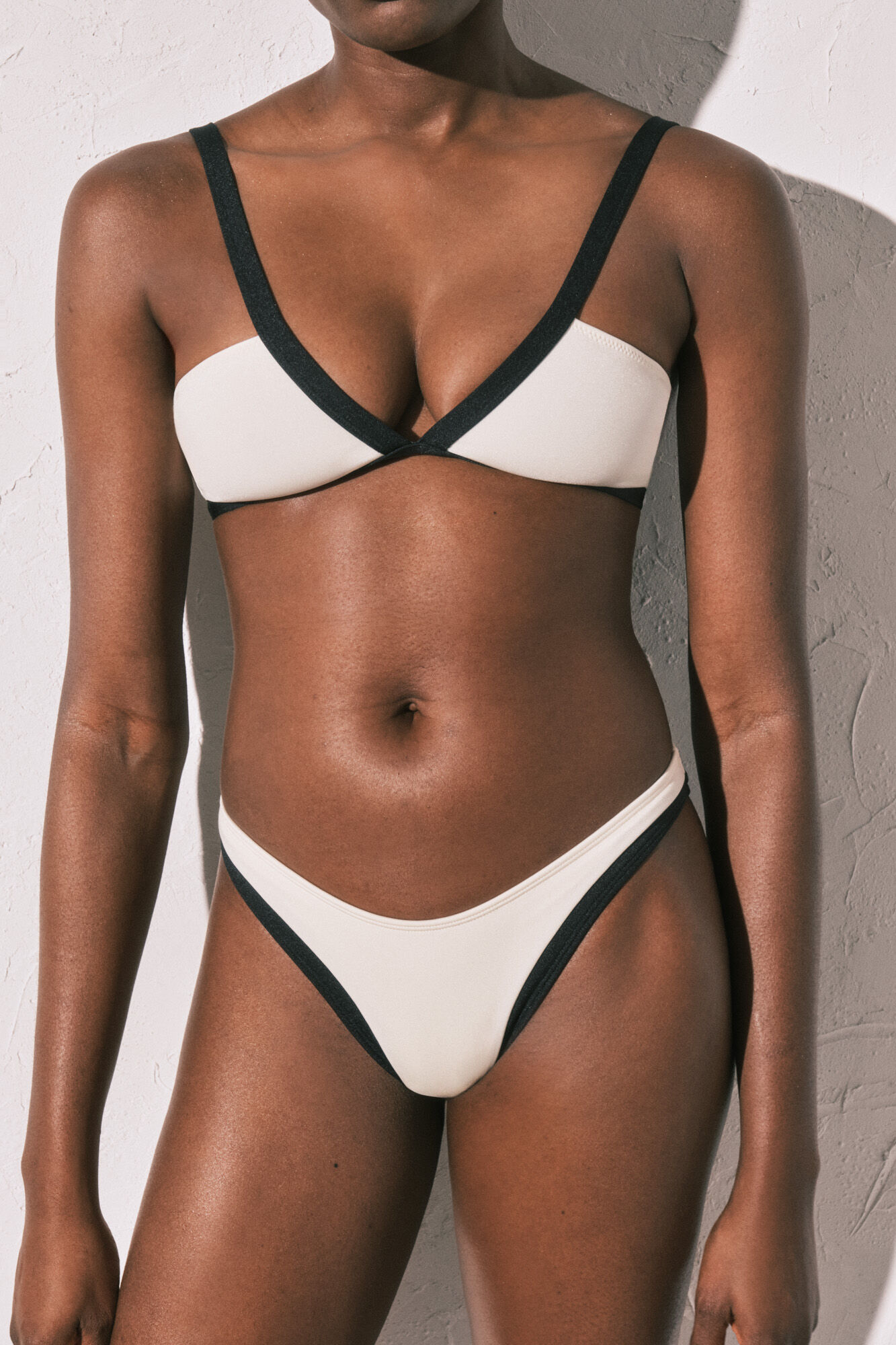 Women'secret Panty de bikini brasile&ntilde;o color block blanco y negro marfil