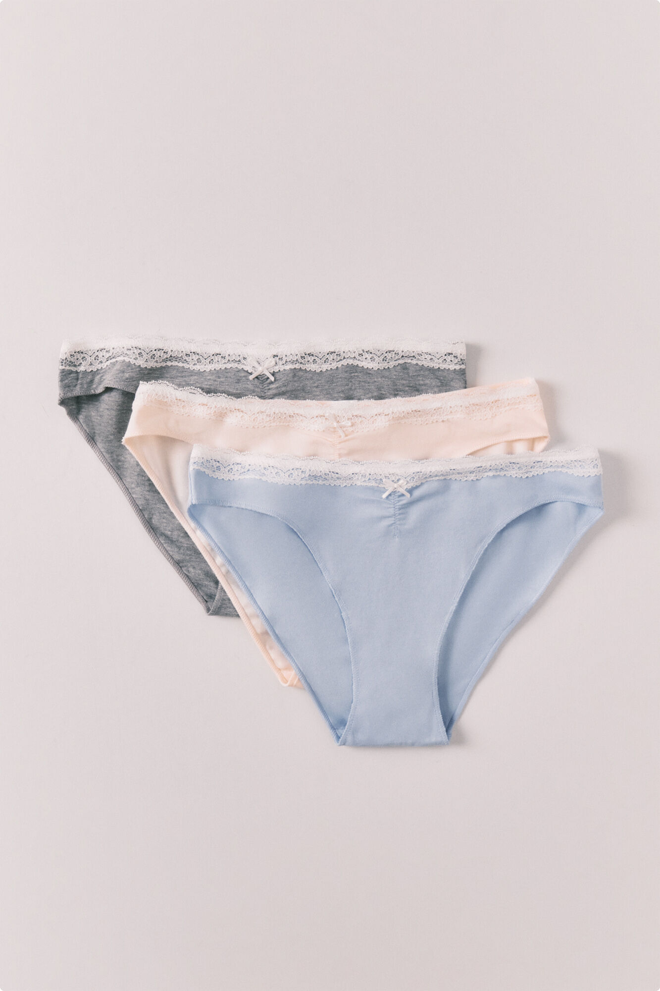Women'secret Pack de 3 panties cl&aacute;sicas de algod&oacute;n lisas con encaje
