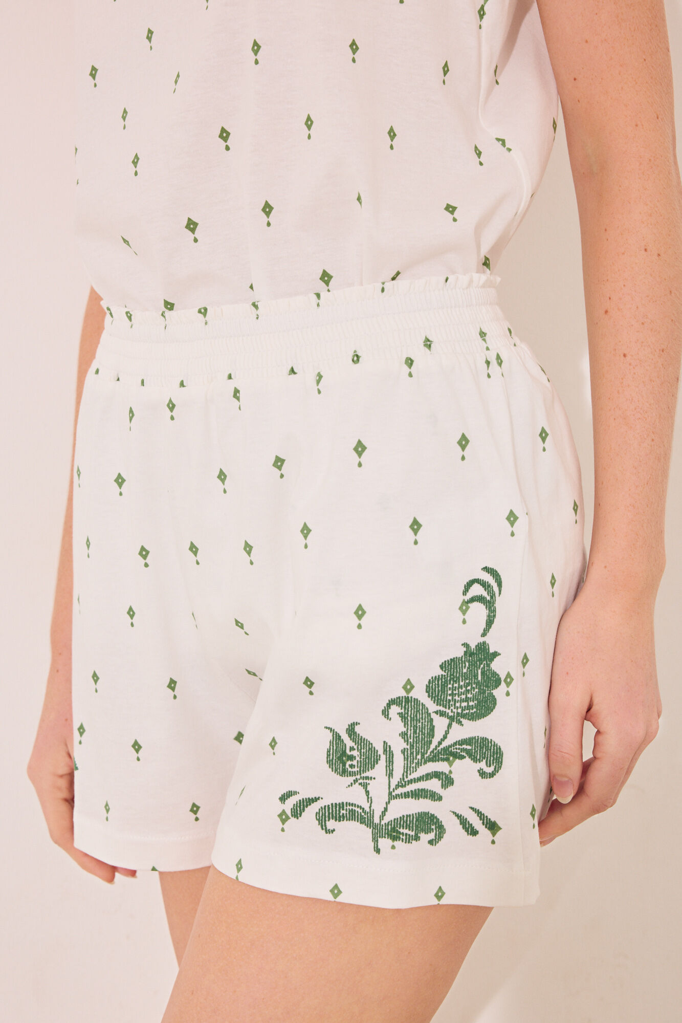 Women'secret Pijama corta de tirantes de algod&oacute;n con estampado verde blanco