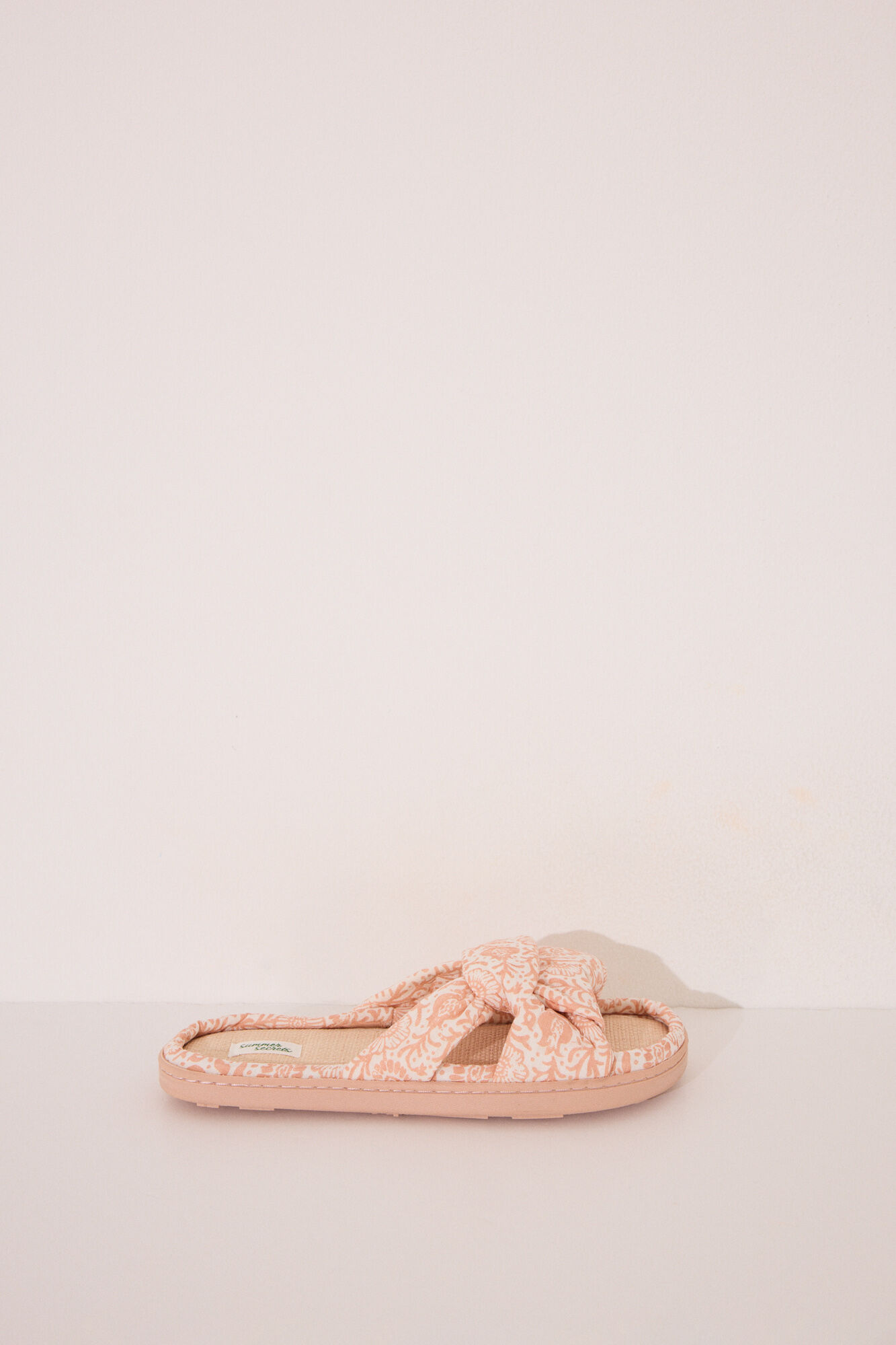 Women'secret Pantuflas para casa con parte superior anudada de rafia color naranja melocot&oacute;n naranja