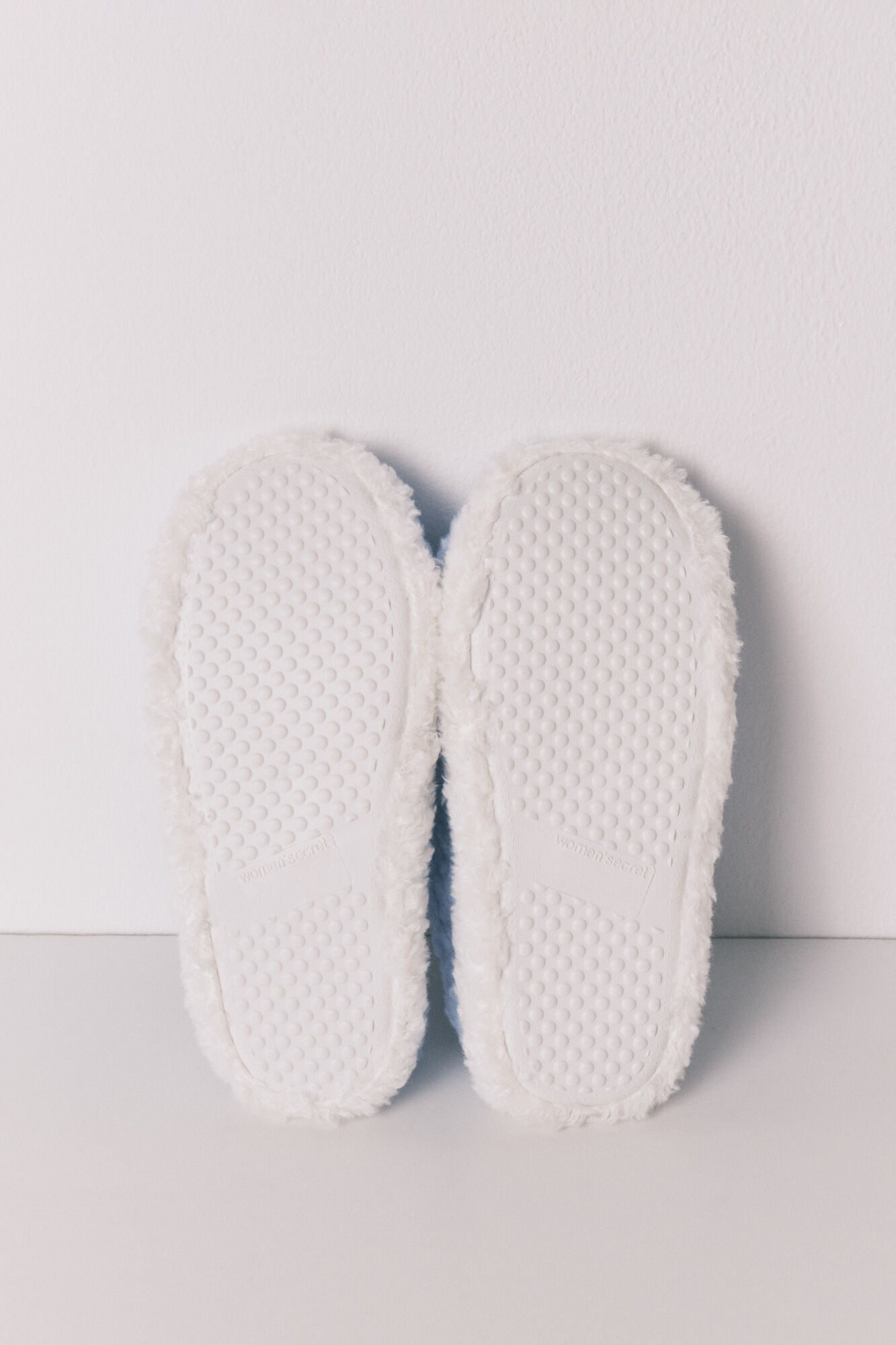 Women'secret Pantuflas cerradas de borreguito Snoopy azul