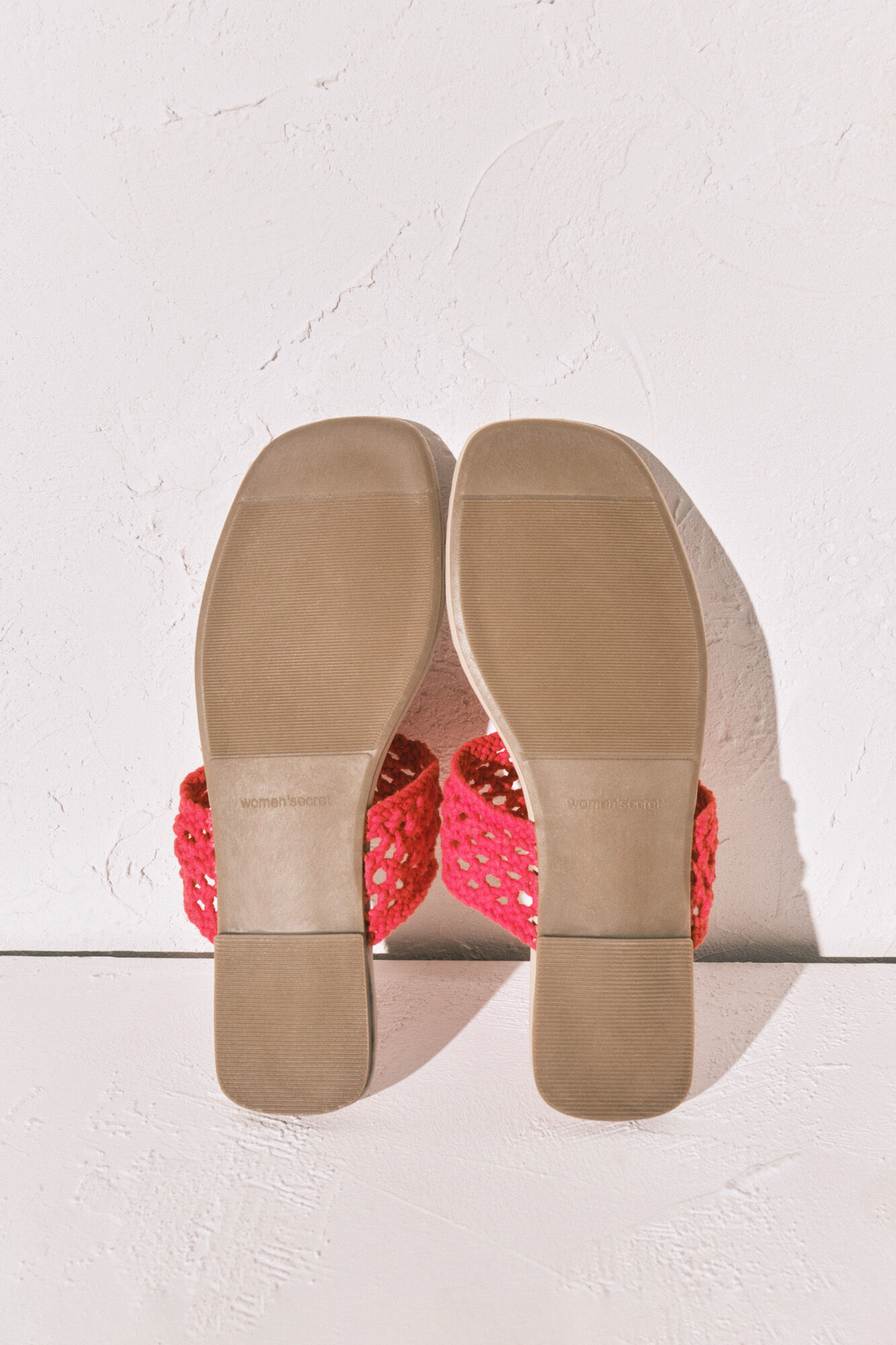 Women'secret Sandalias de crochet rojo coral