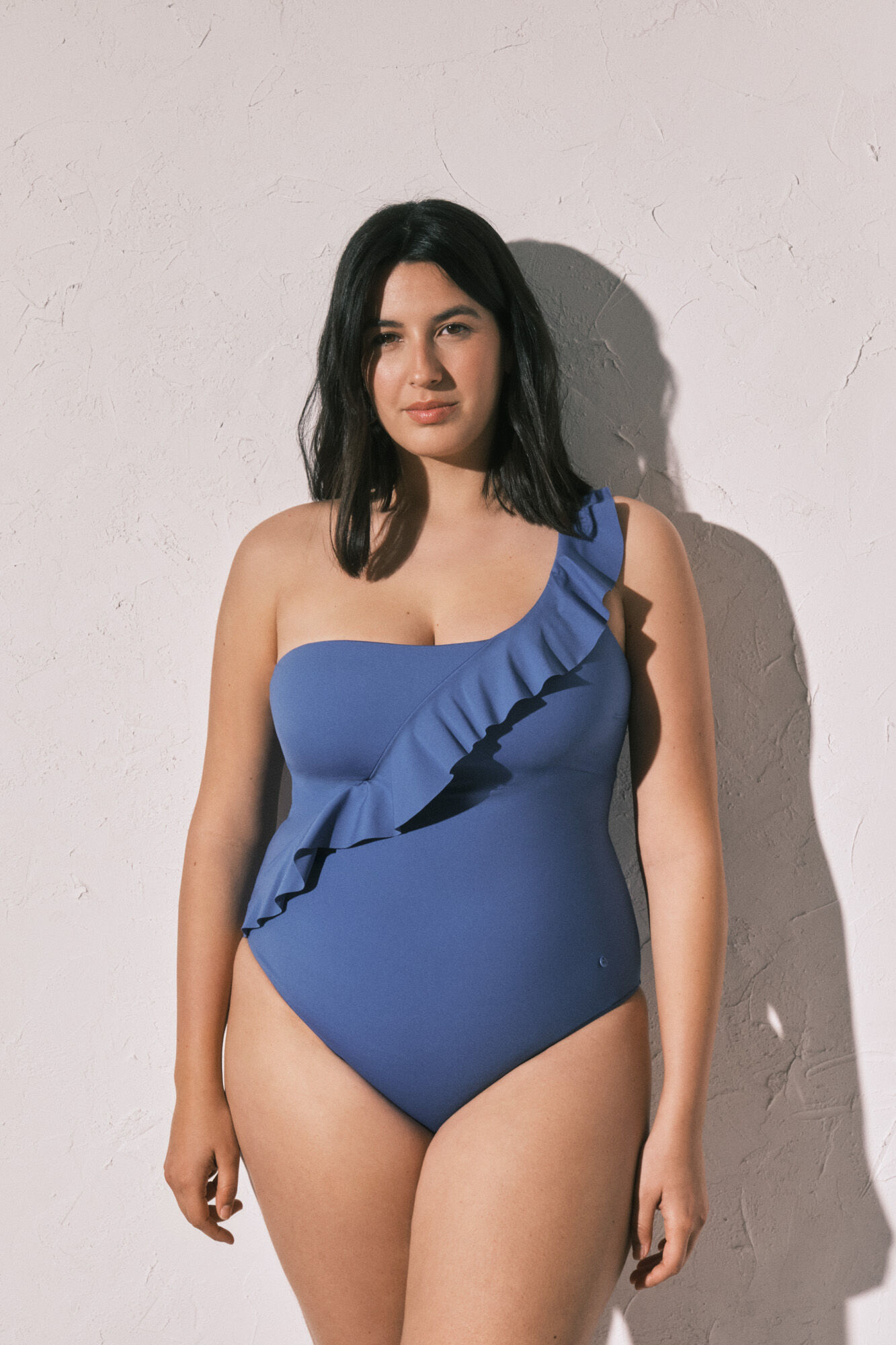 Women'secret Traje de ba&ntilde;o moldeador con volante asim&eacute;trico azul azul