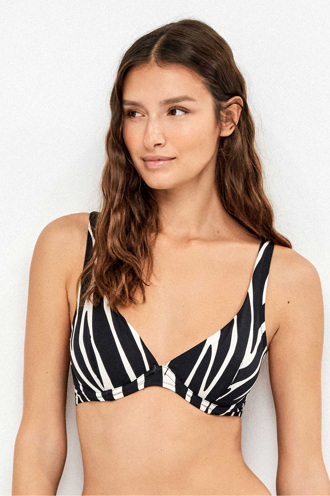 Gisela Top bikini de capacidad sin relleno animal print
