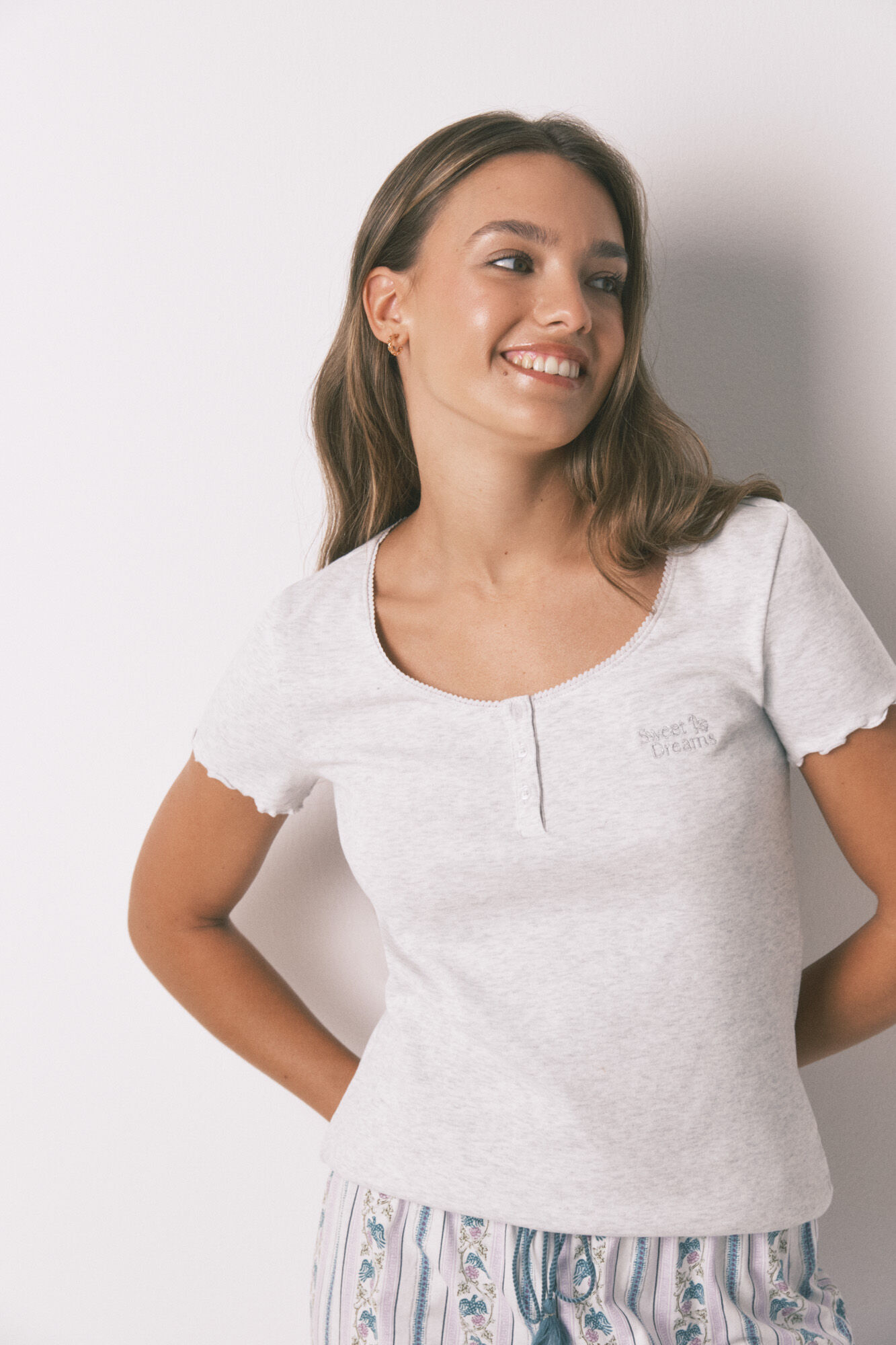 Women'secret Playera de manga corta de algod&oacute;n gris  gris