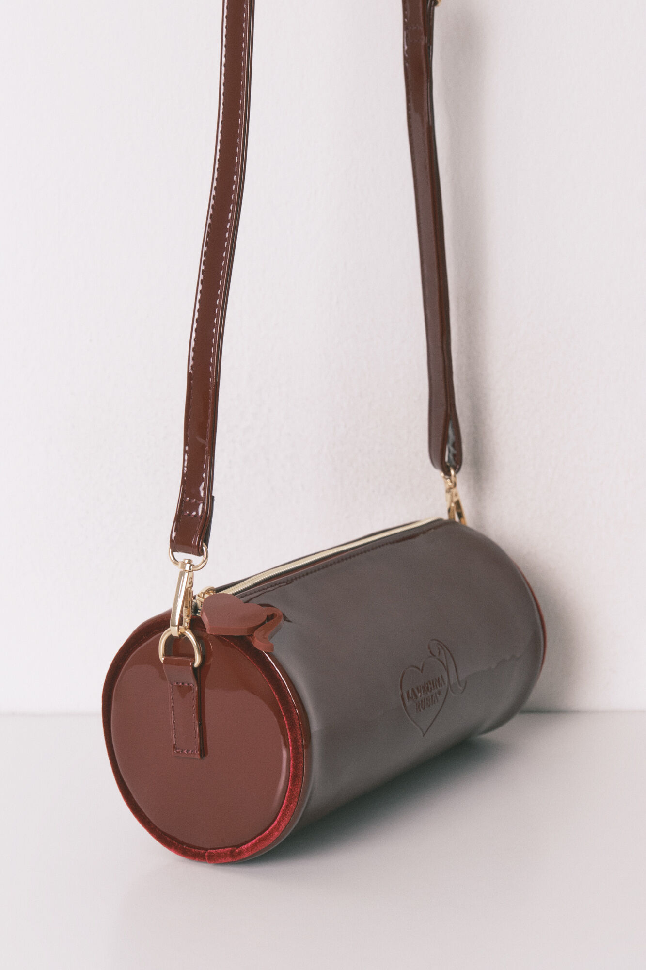 Women'secret Bolsa de hombro charol burdeos p&uacute;rpura