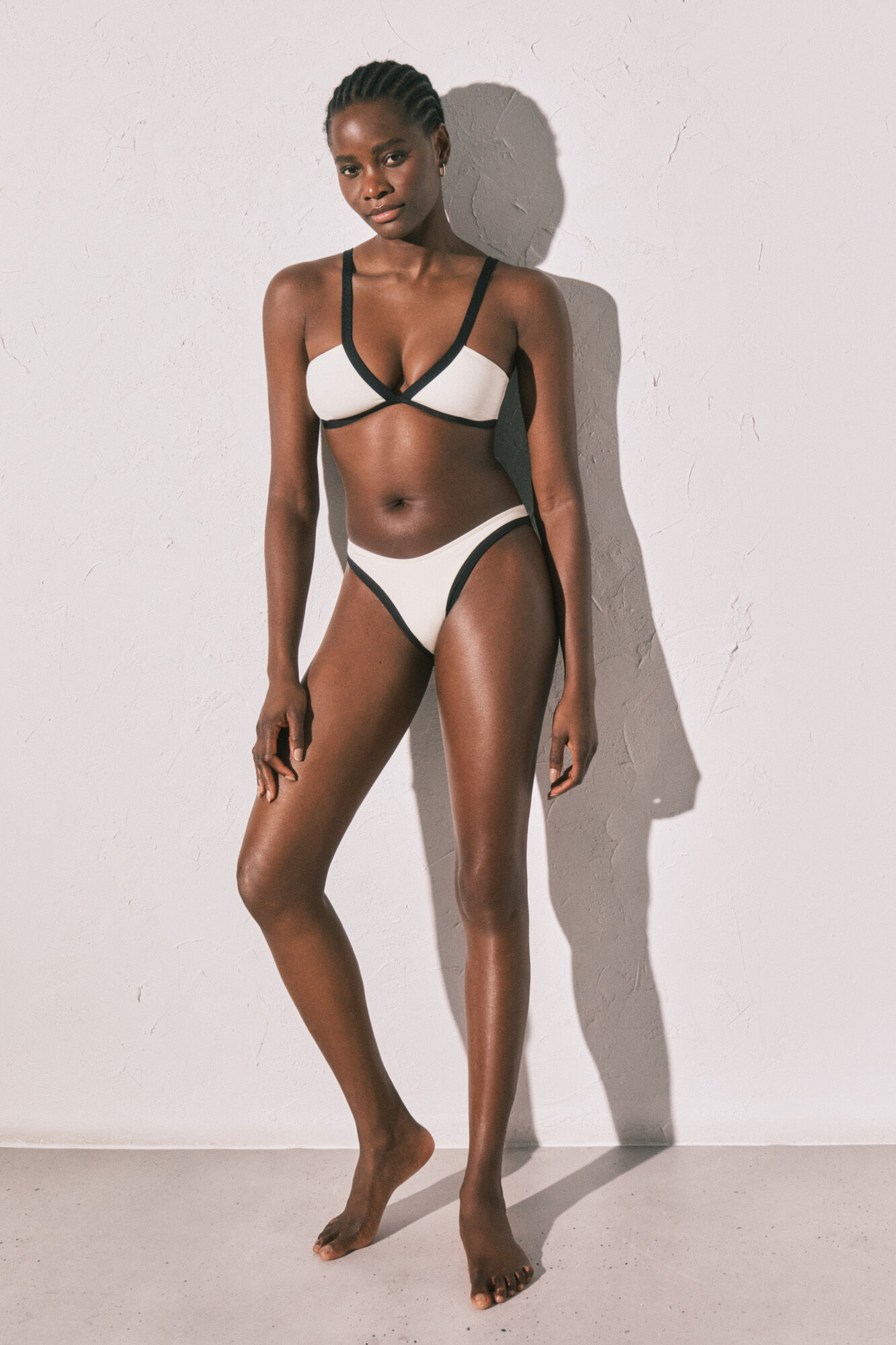 Women'secret Top bikini triangular semi brillante blanco marfil