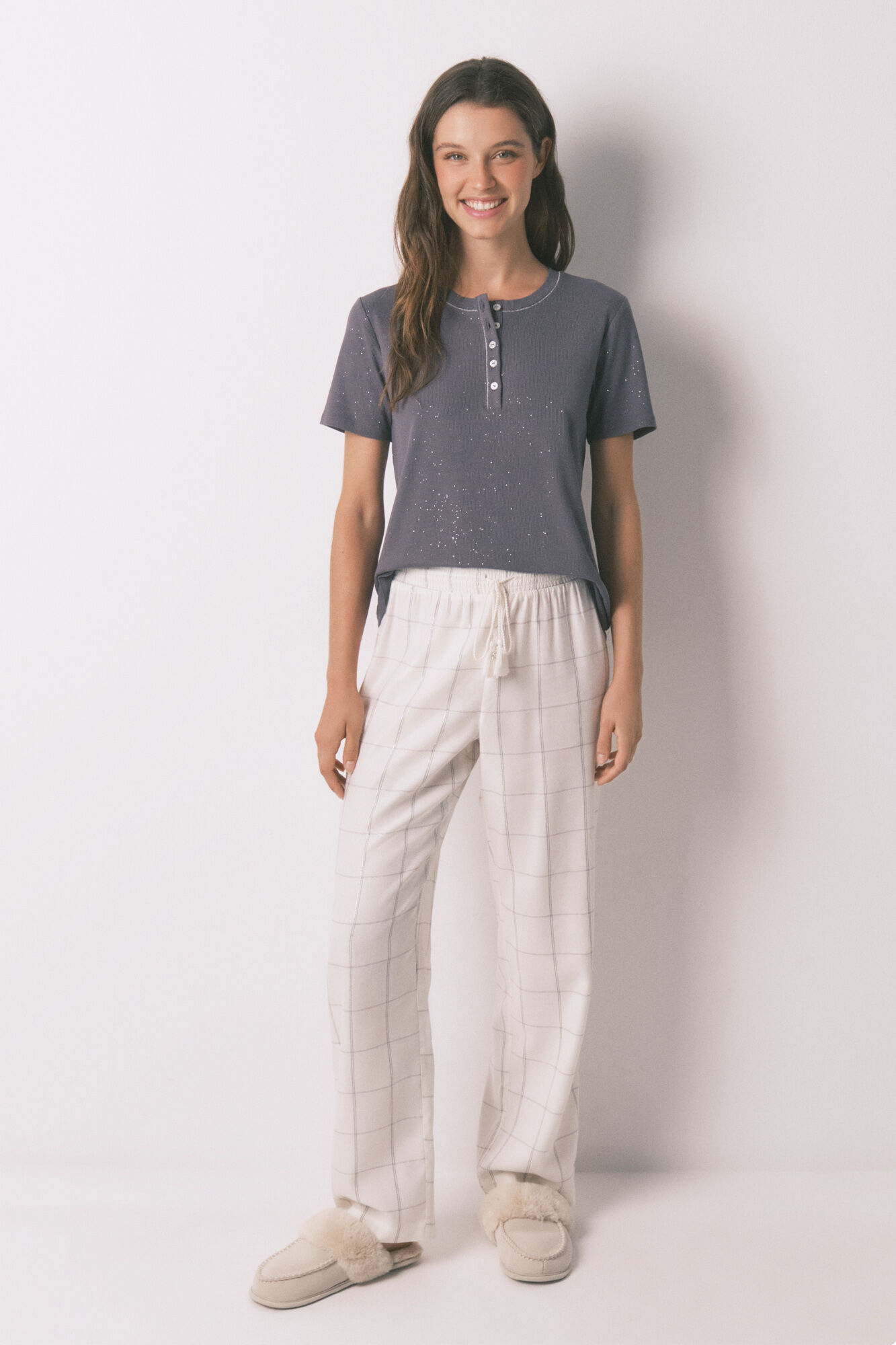 Women'secret Pantal&oacute;n largo de franela blanca con estampado de cuadros