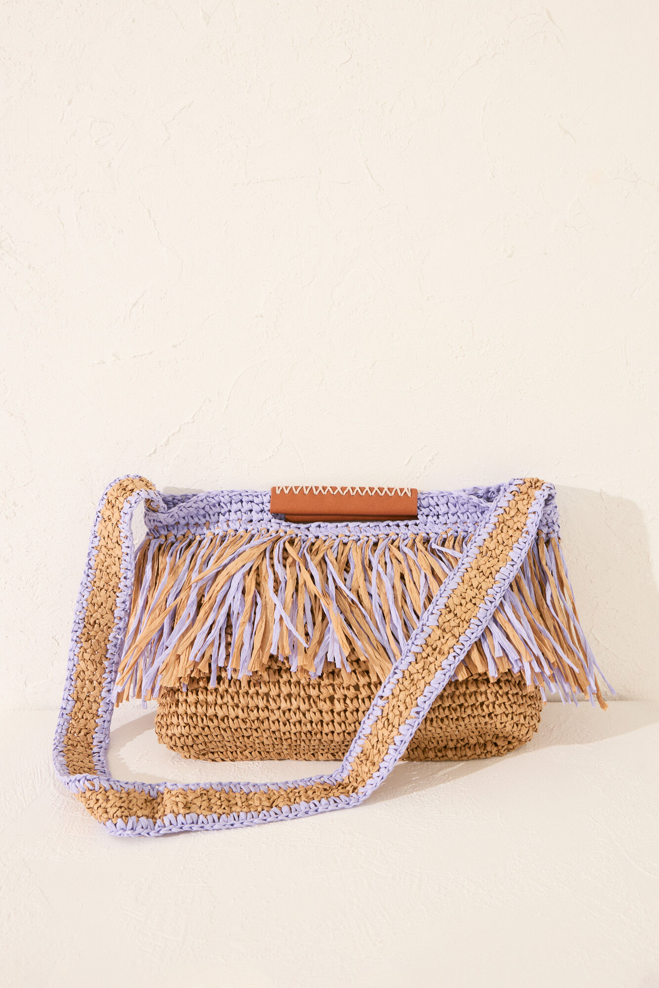 Women'secret Bolsa mediano de rafia con flecos, bolsa azul