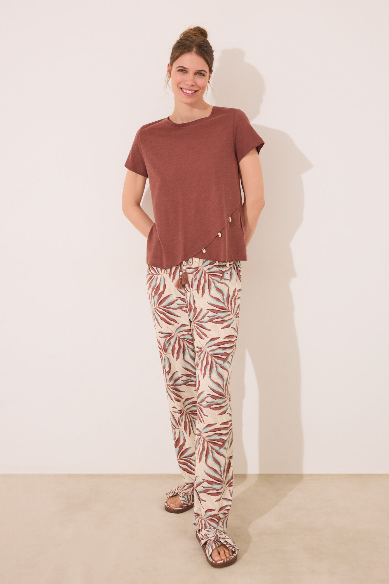 Women'secret Playera manga corta marr&oacute;n caf&eacute;