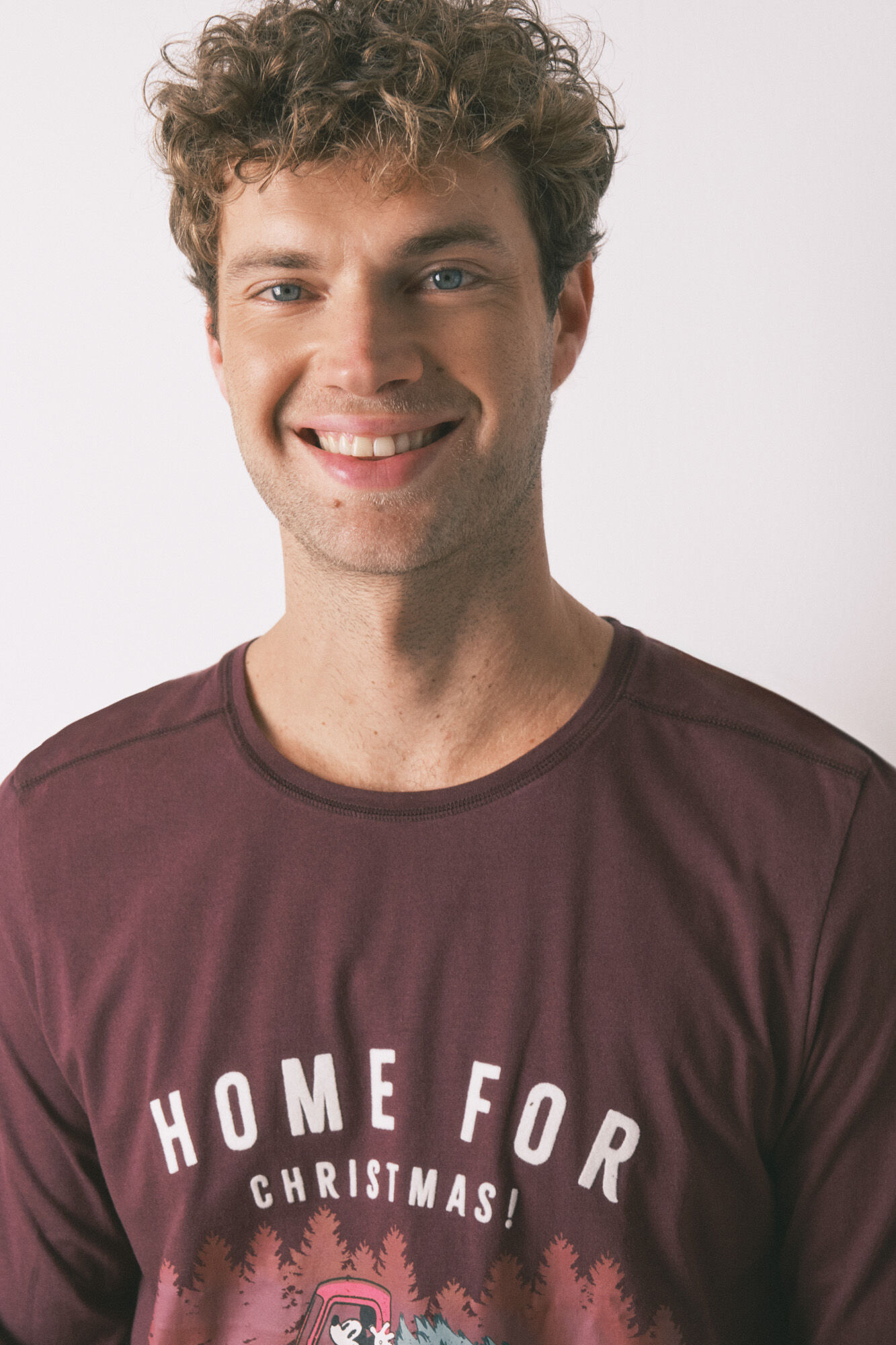 Women'secret Pijama larga de Mickey Mouse 100% algod&oacute;n para hombre p&uacute;rpura