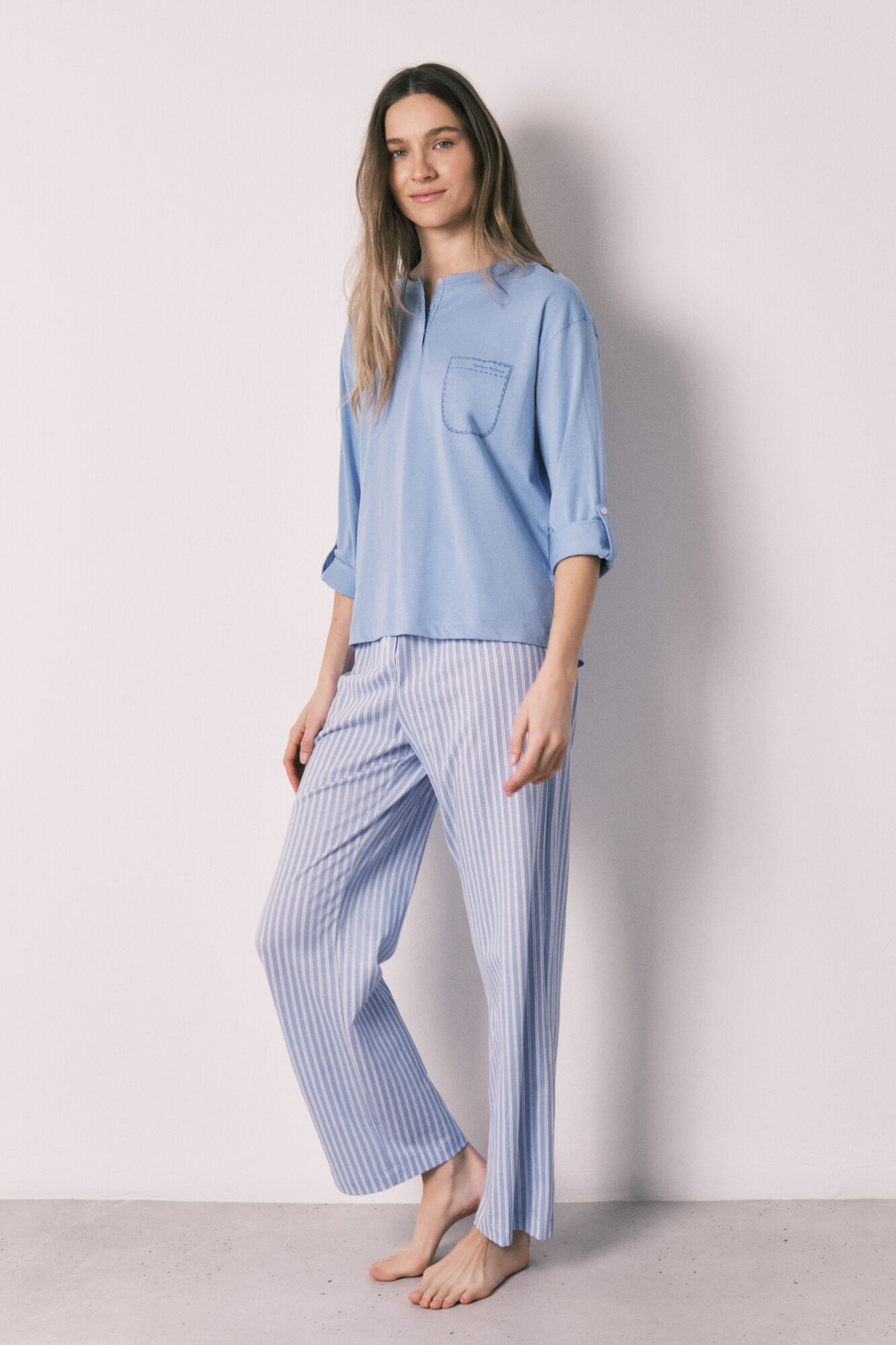 Women'secret Pijama larga con pantal&oacute;n a rayas de algod&oacute;n azul azul