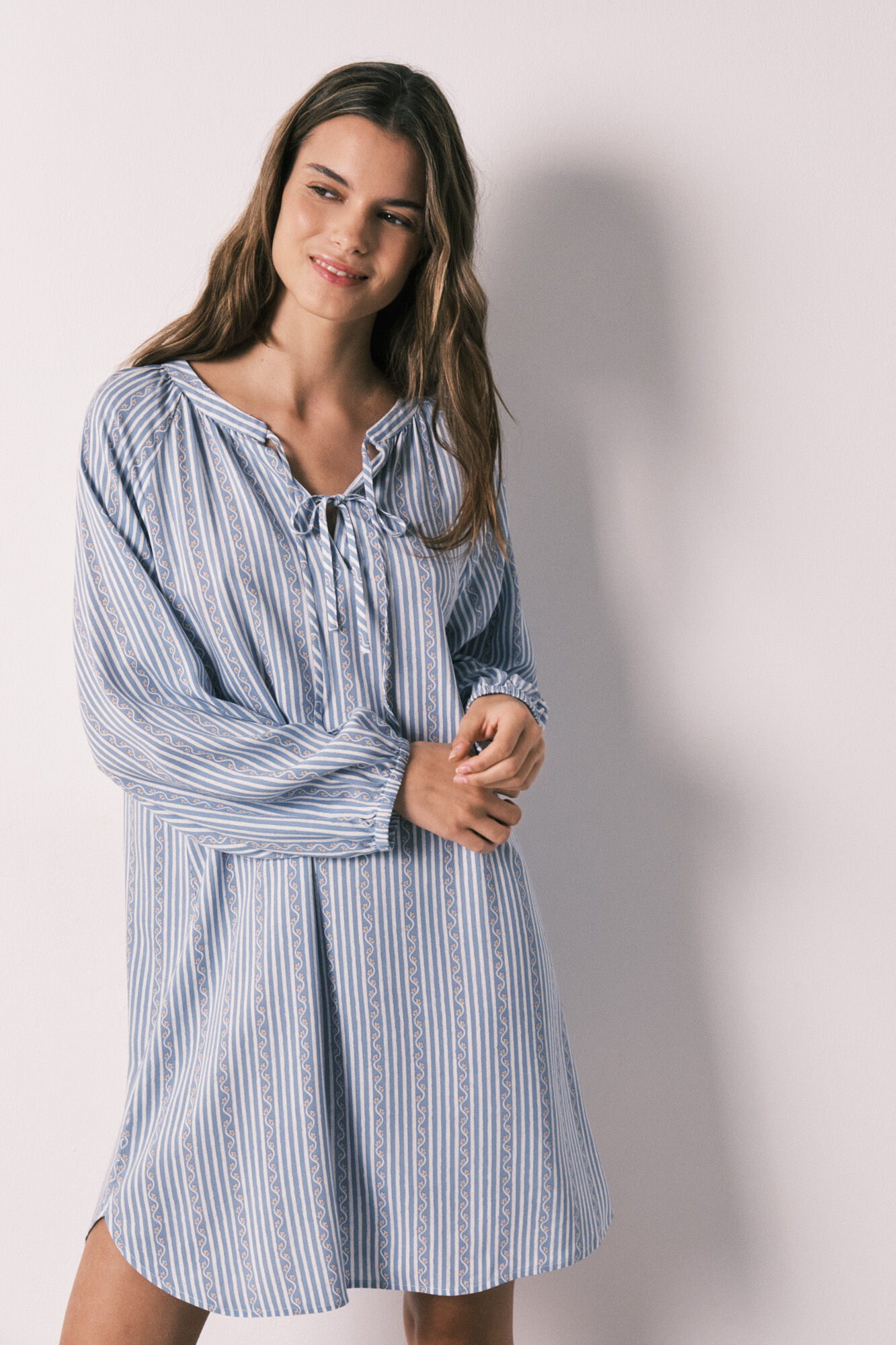 Women'secret Playera de dormir corta de viscosa estampado de rayas azul