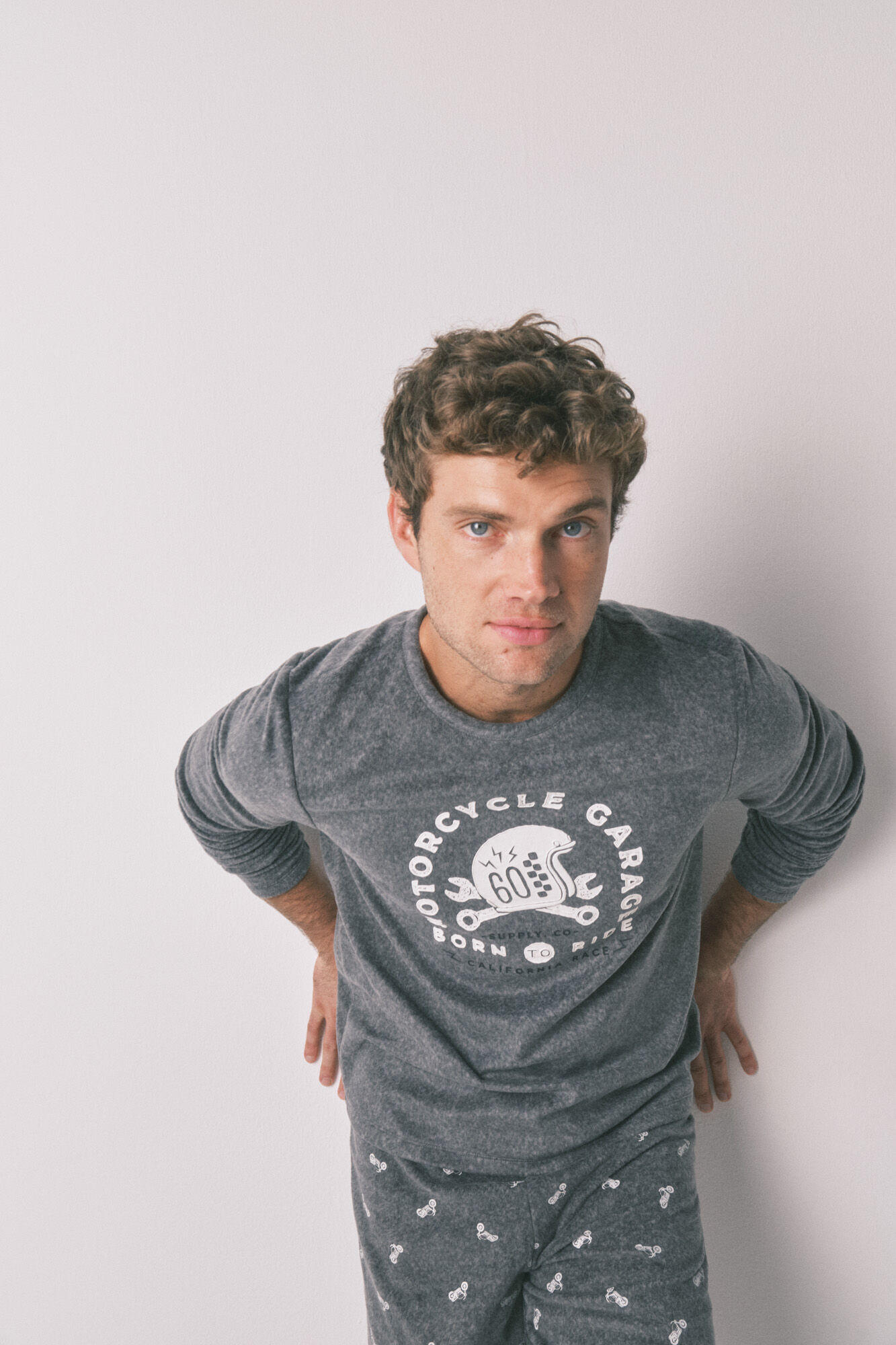 Women'secret Pijama larga de forro polar para hombre "Motocicleta" gris