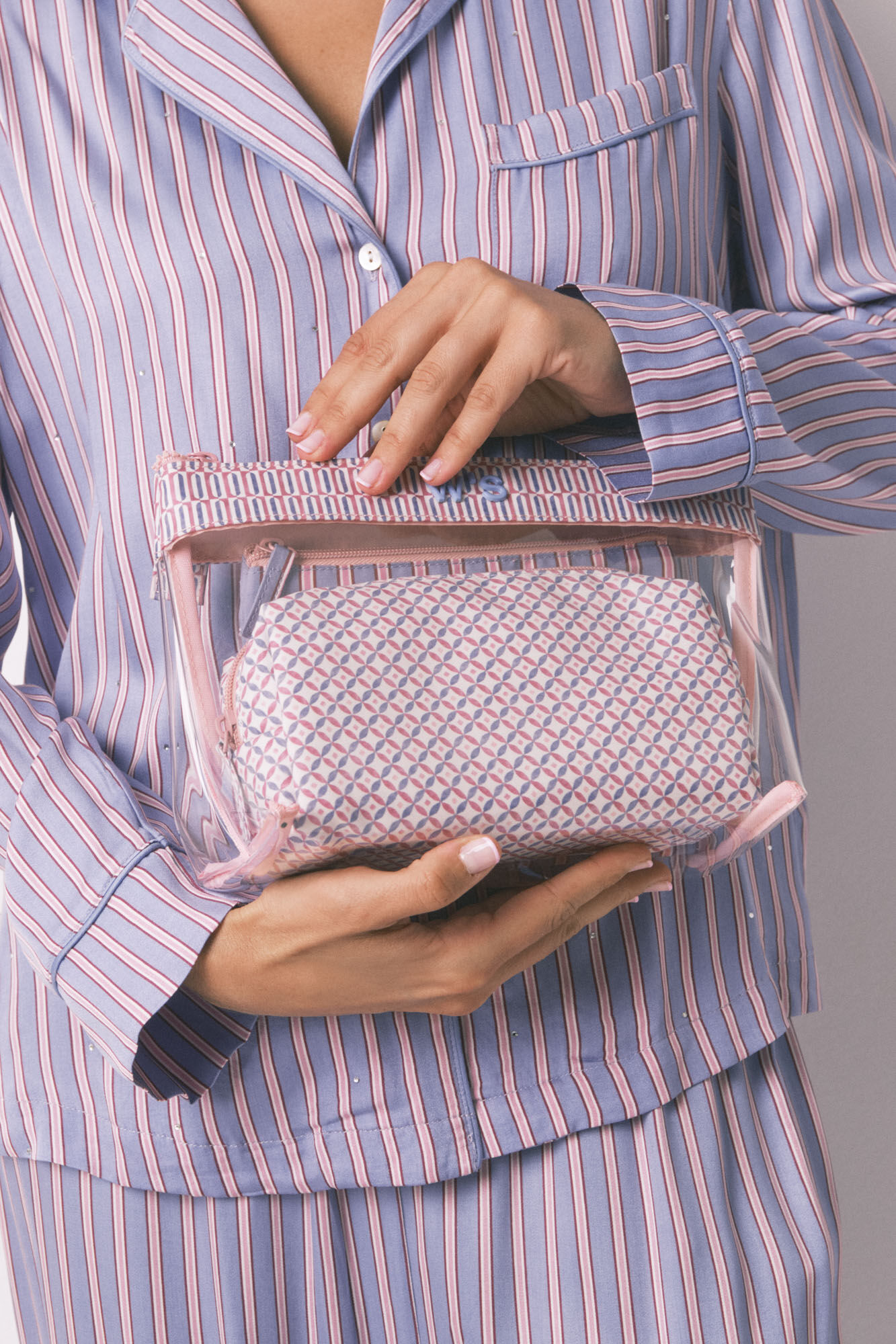 Women'secret Pack de 3 neceseres con estampado geom&eacute;trico estampado