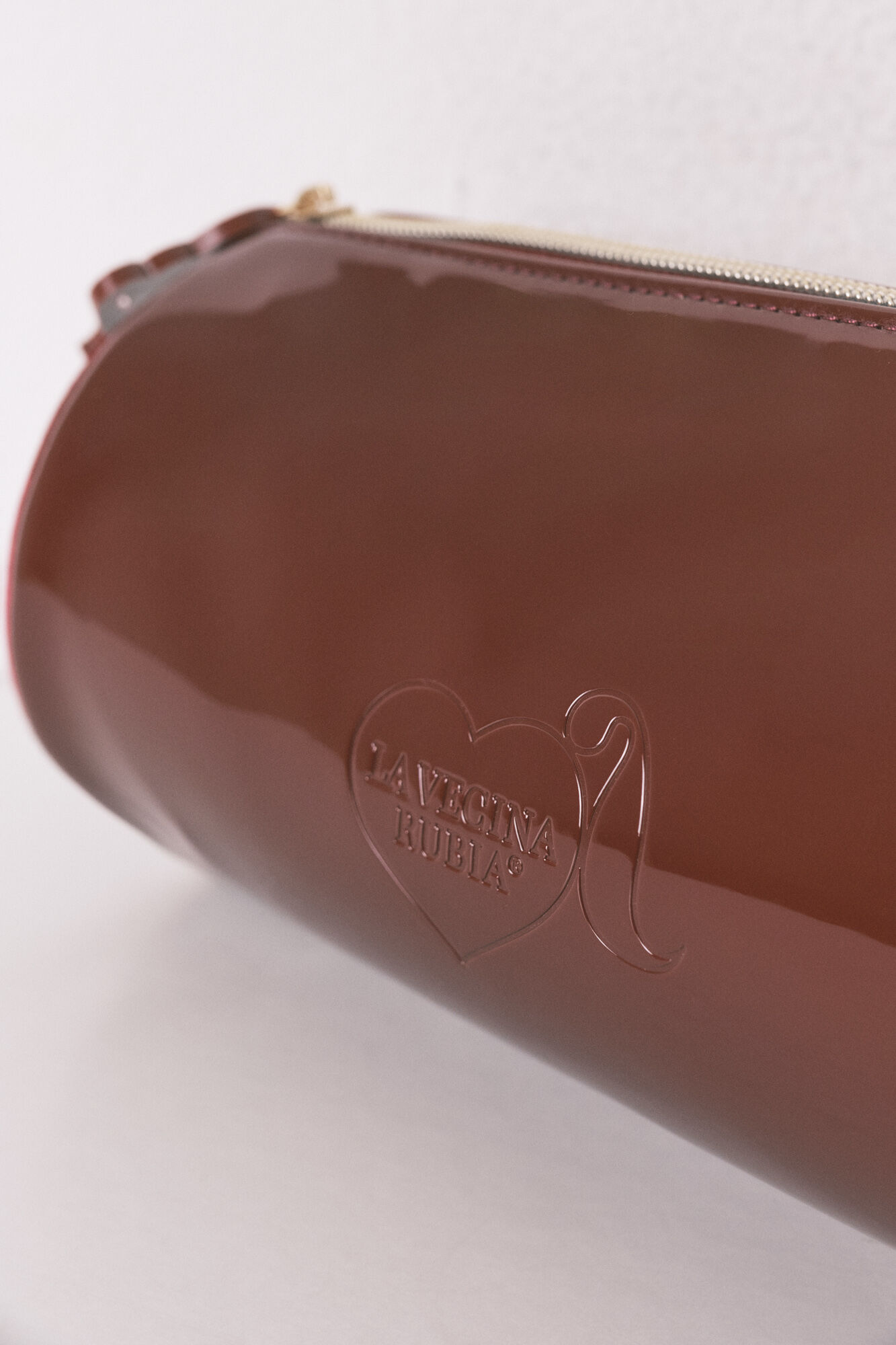 Women'secret Bolsa de hombro charol burdeos p&uacute;rpura