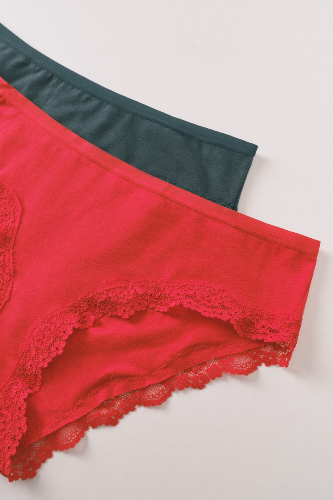 Women'secret Pack de 2 panties anchas de algod&oacute;n en color rojo y verde kaki