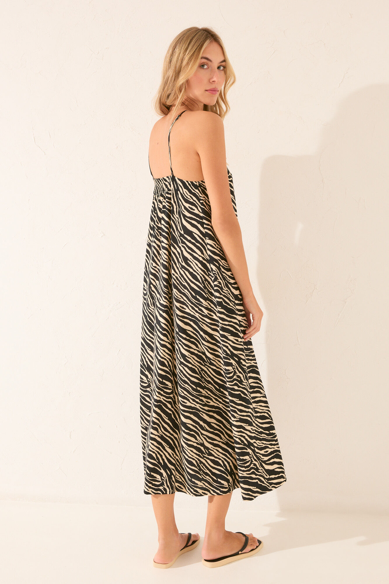 Women'secret Vestido largo con estampado animal negro