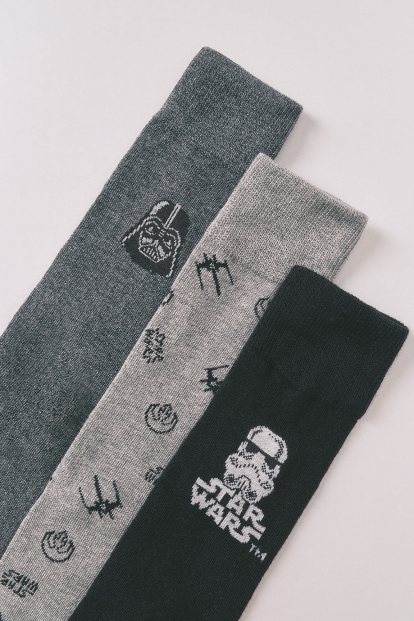 Women'secret Pack de 3 calcetines largos de algod&oacute;n de Star Wars gris