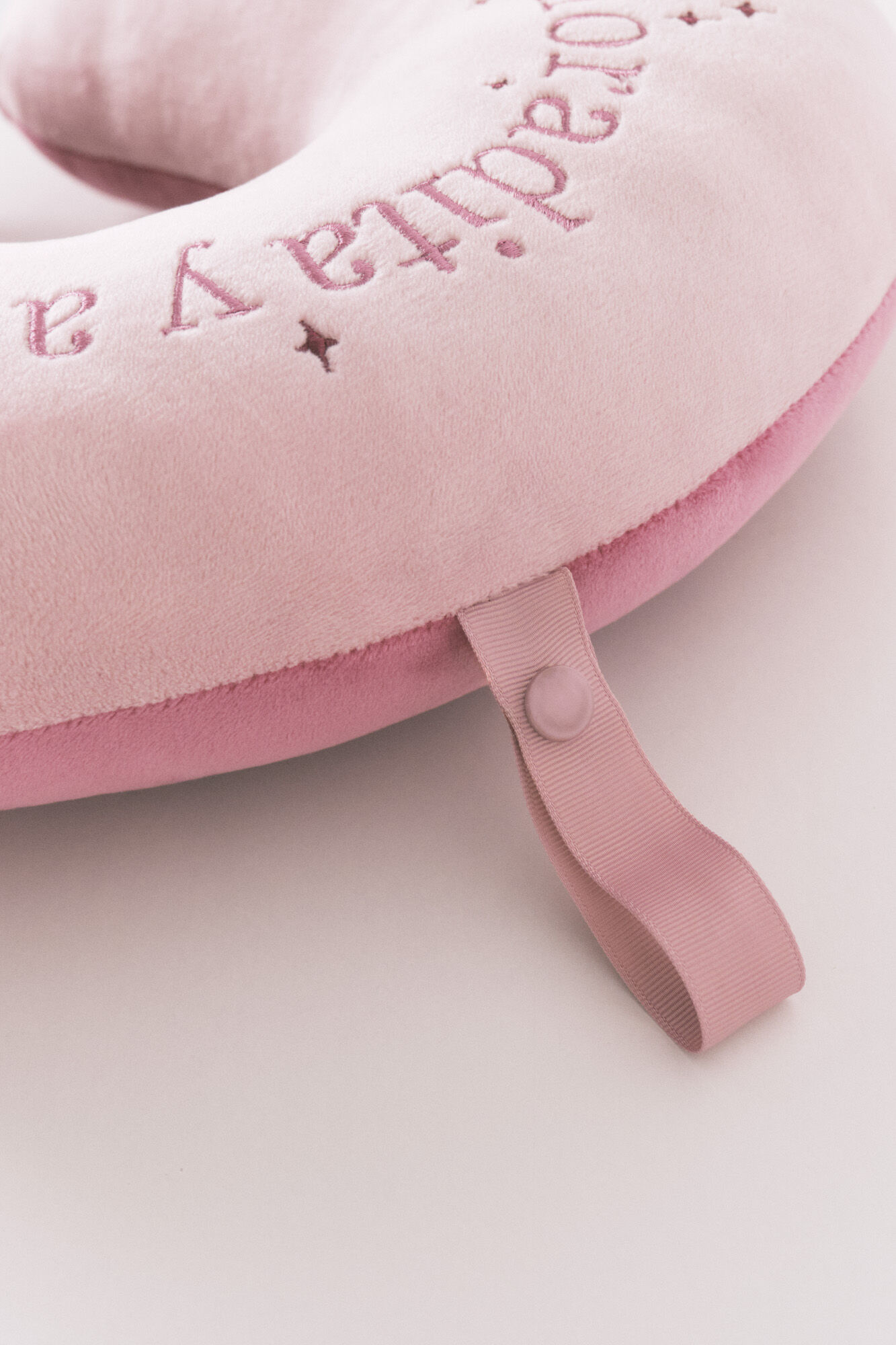 Women'secret Almohada de viaje rosa cuello rosa