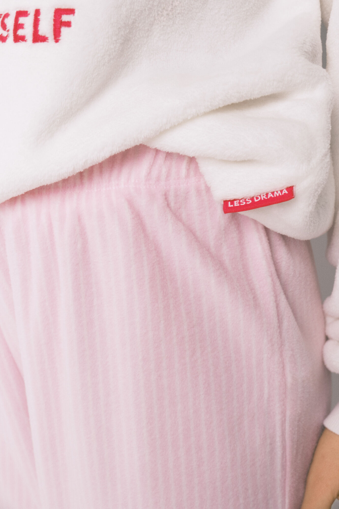 Women'secret Pijama larga de polar Snoopy marfil