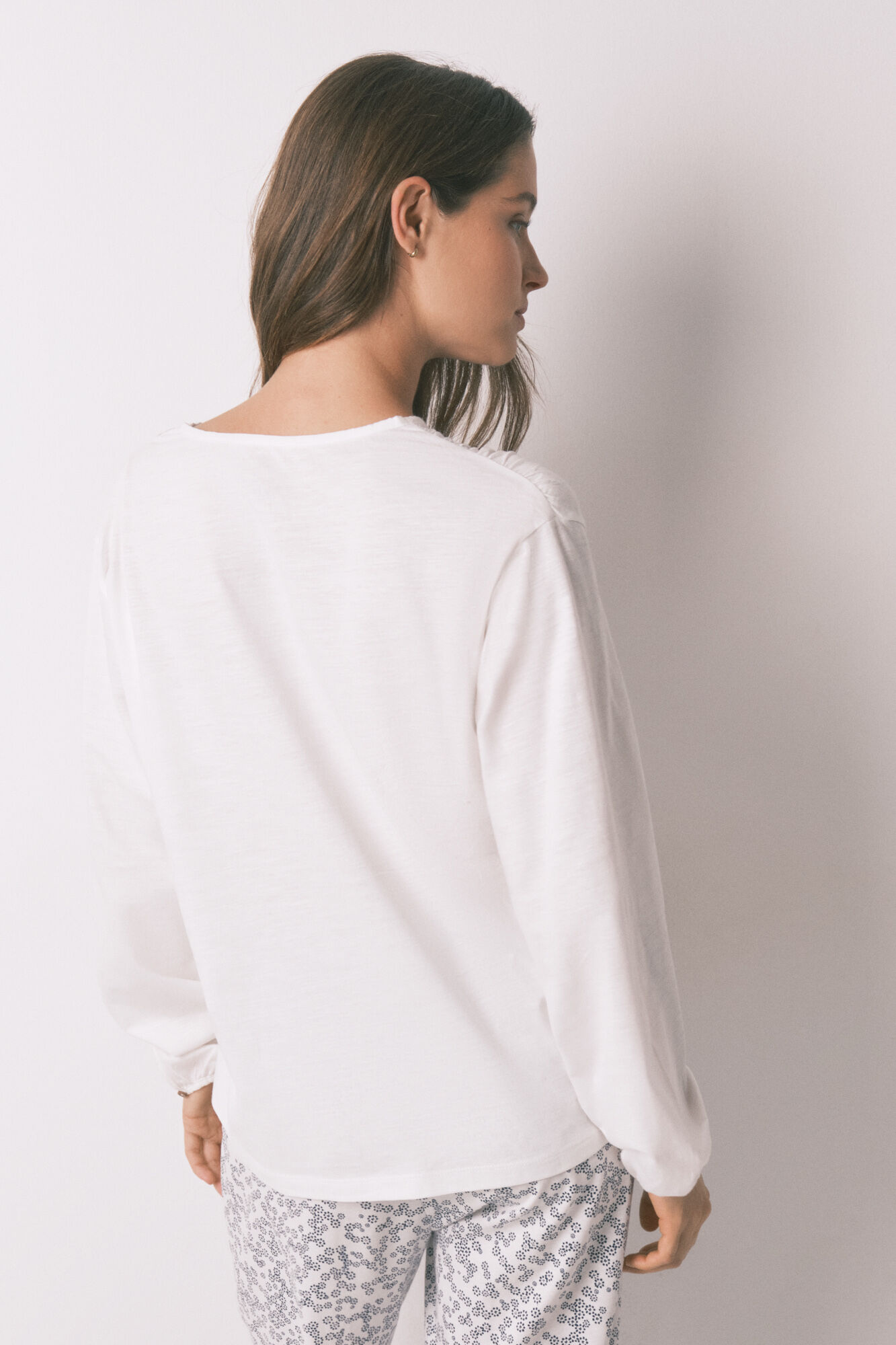 Women'secret Playera manga larga fruncida de algod&oacute;n blanca marfil