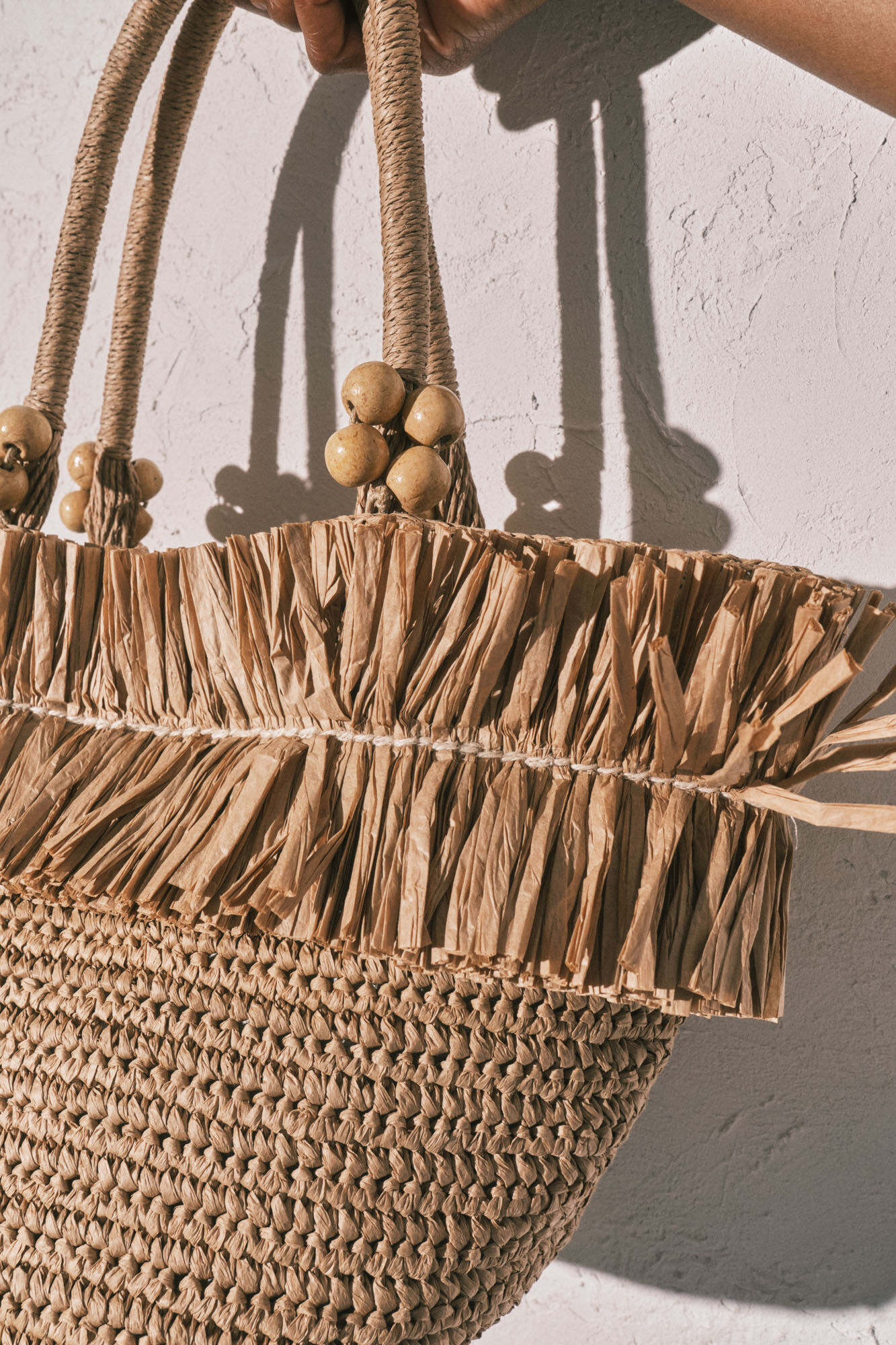 Women'secret Bolsa de playa mediana de rafia natural caf&eacute;