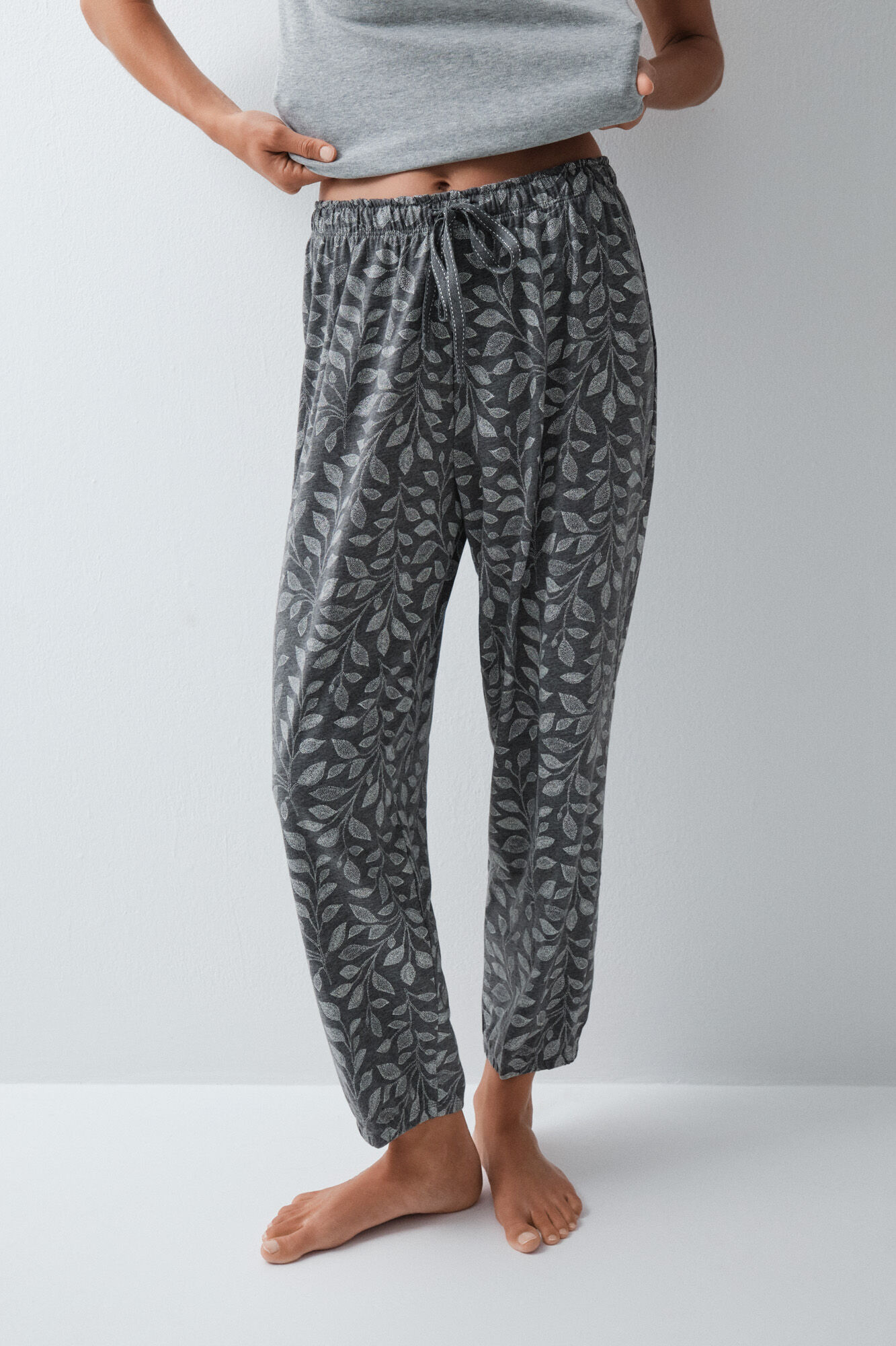 Women'secret Pantal&oacute;n largo bombacho estampado de hojas