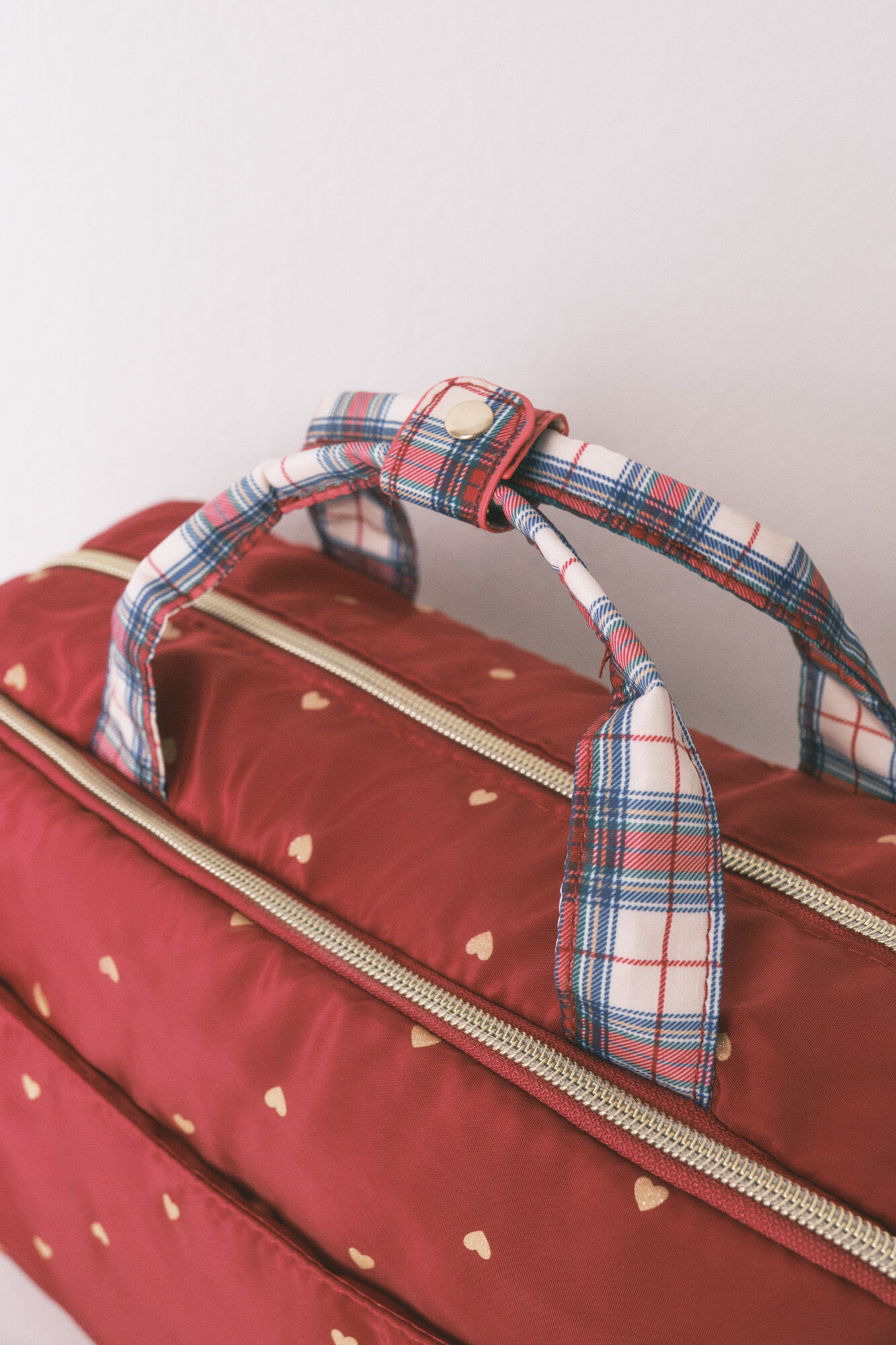 Women'secret Neceser grande de nailon rojo con estampado de corazones