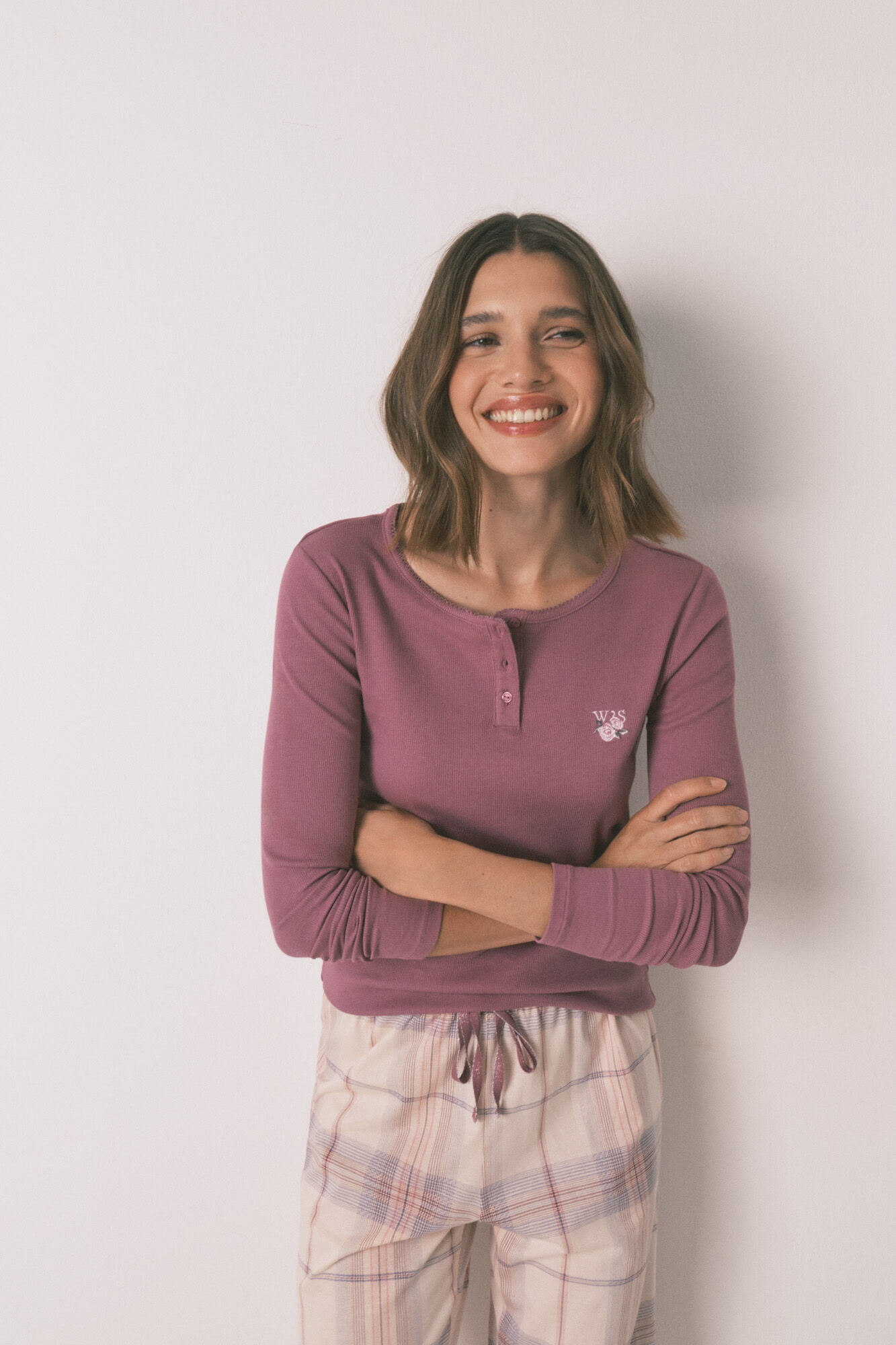 Women'secret Pijama larga con estampado de cuadros rosas rosa