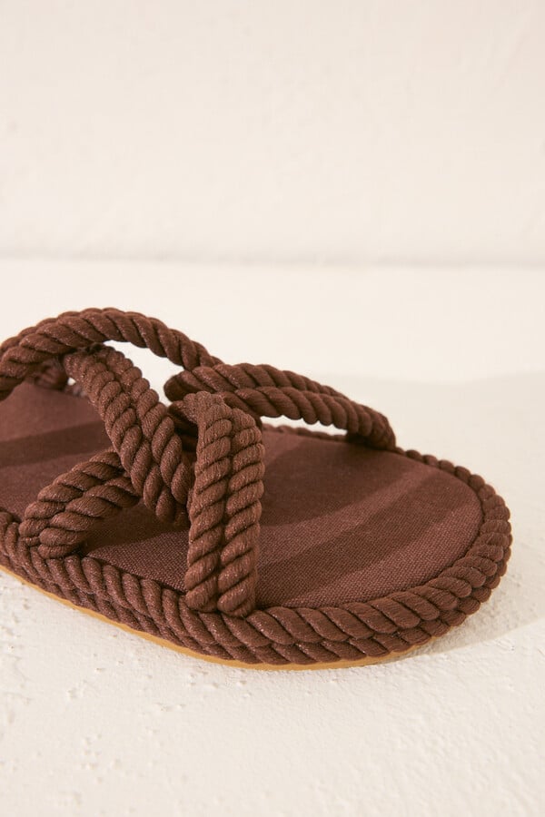 Women'secret Sandalias marrones tiras cruzadas café