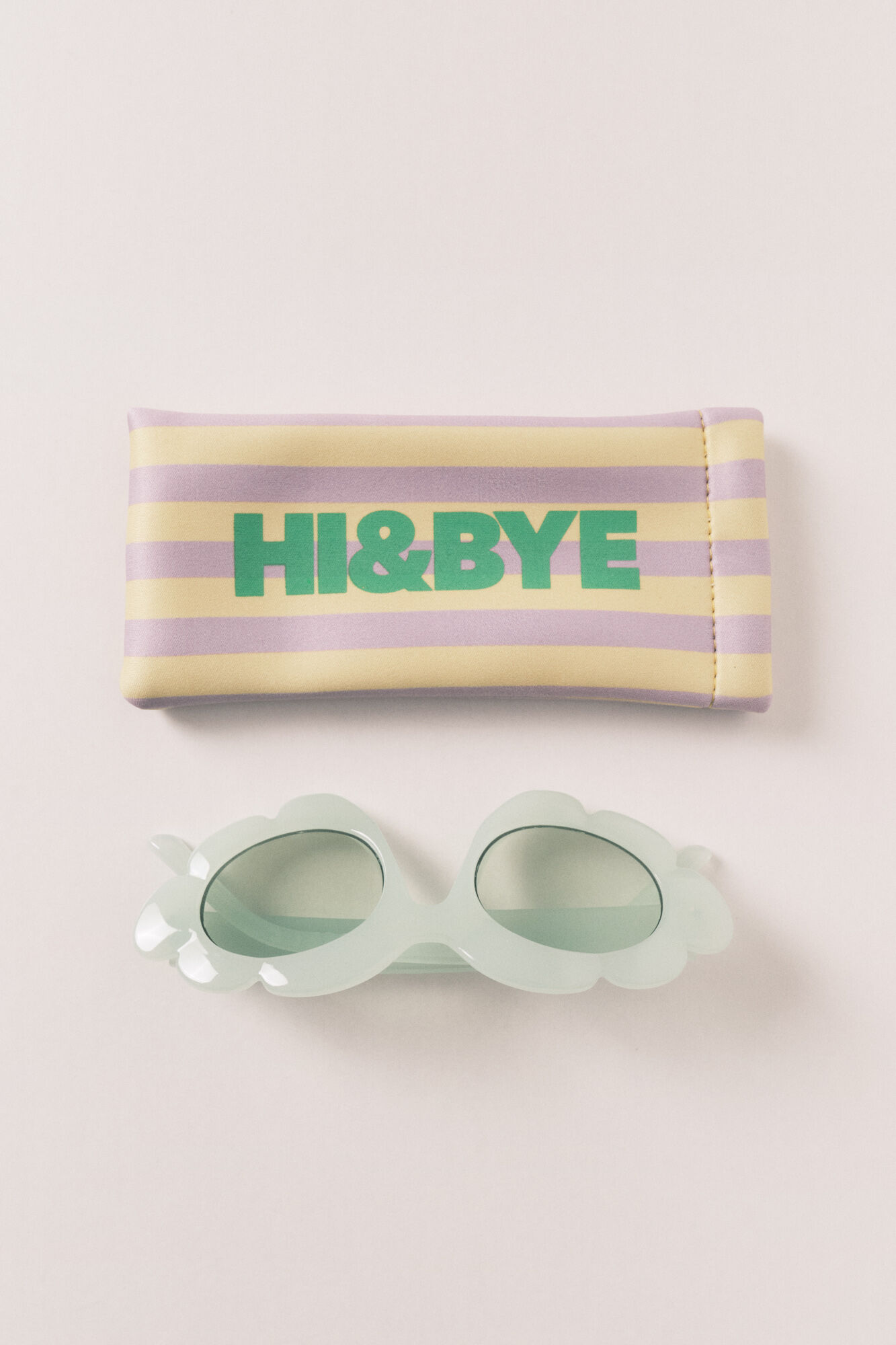 HI&BYE Lentes de sol con funda verde verde