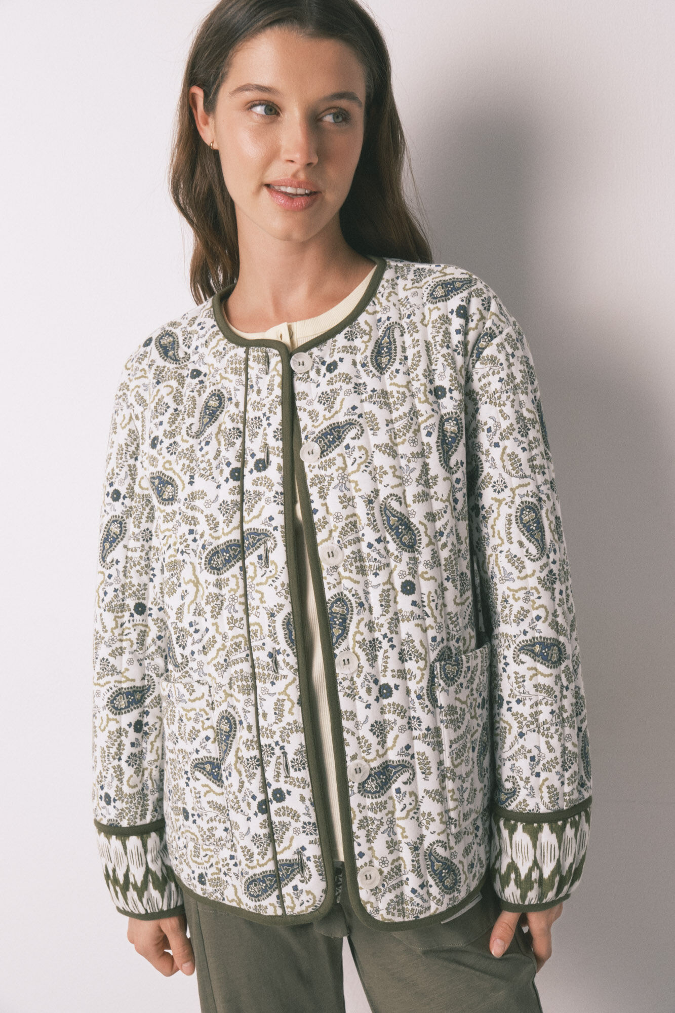 Women'secret Chamarra acolchada estampado Paisley estampado