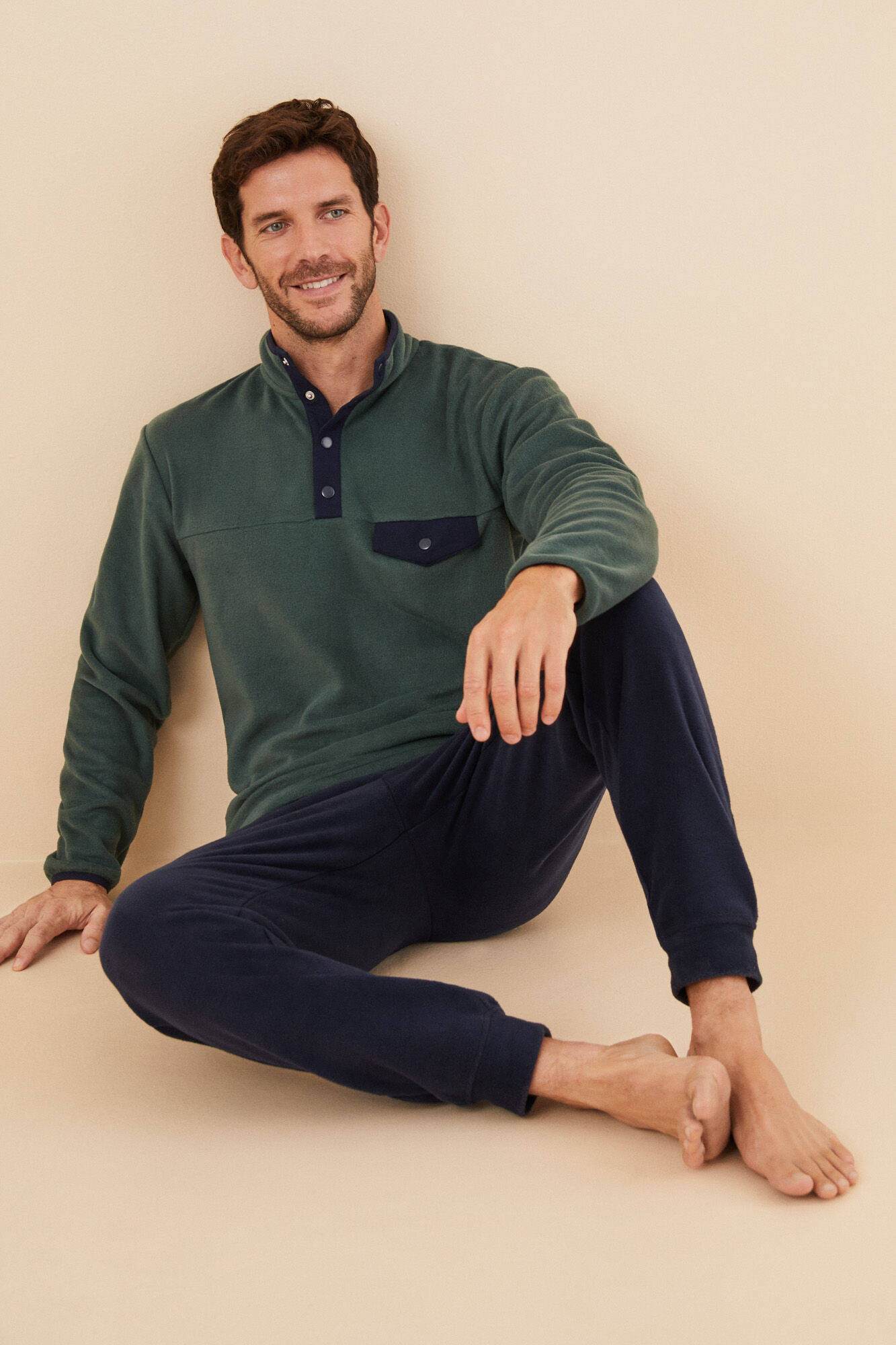 Women'secret Pijama larga hombre cuello chimenea botones kaki