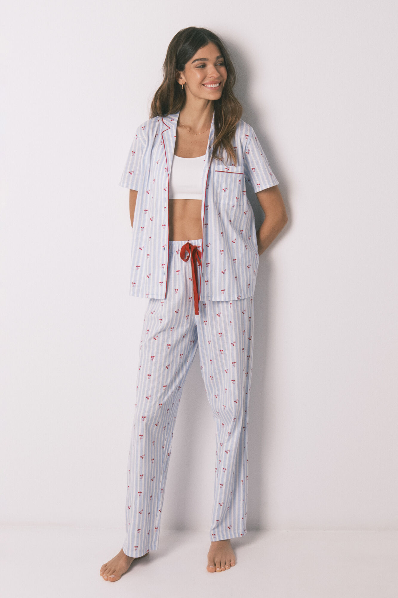 Women'secret Pijama camisera de algod&oacute;n a rayas y cerezas azul