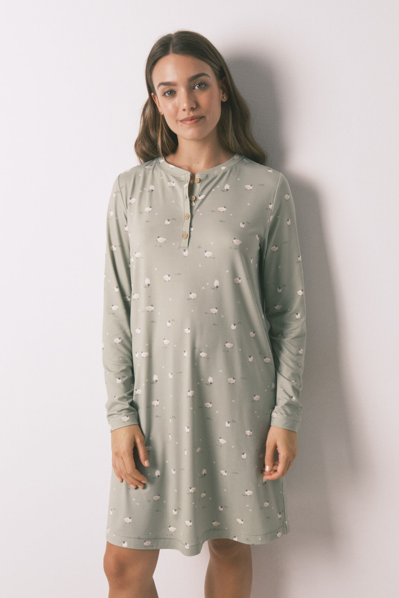 Women'secret Camis&oacute;n corto suave ovejas