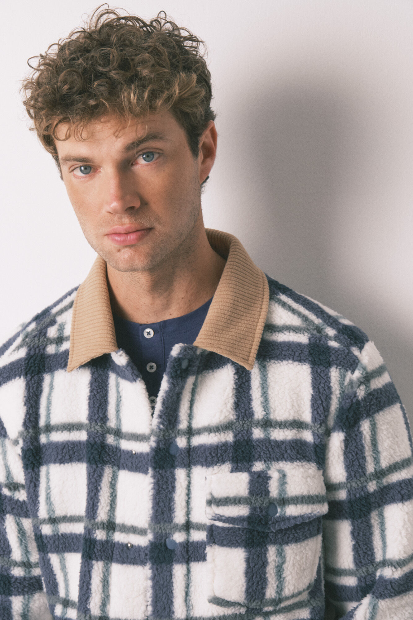 Women'secret Chamarra short de bata borrego para hombre 