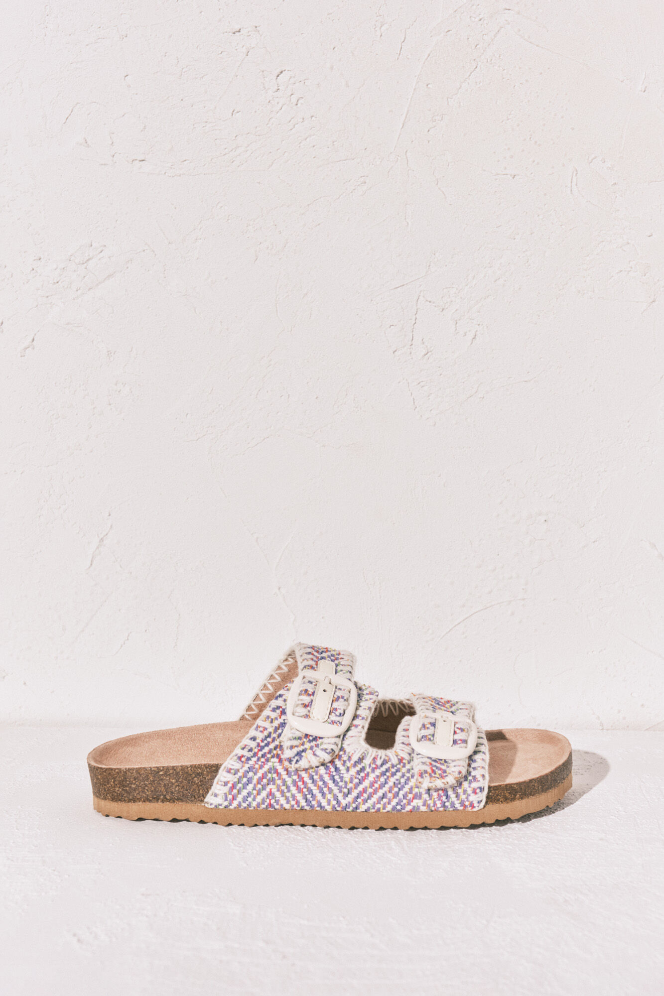 Women'secret Sandalia bio de tiras de tejido pespunteado estampado